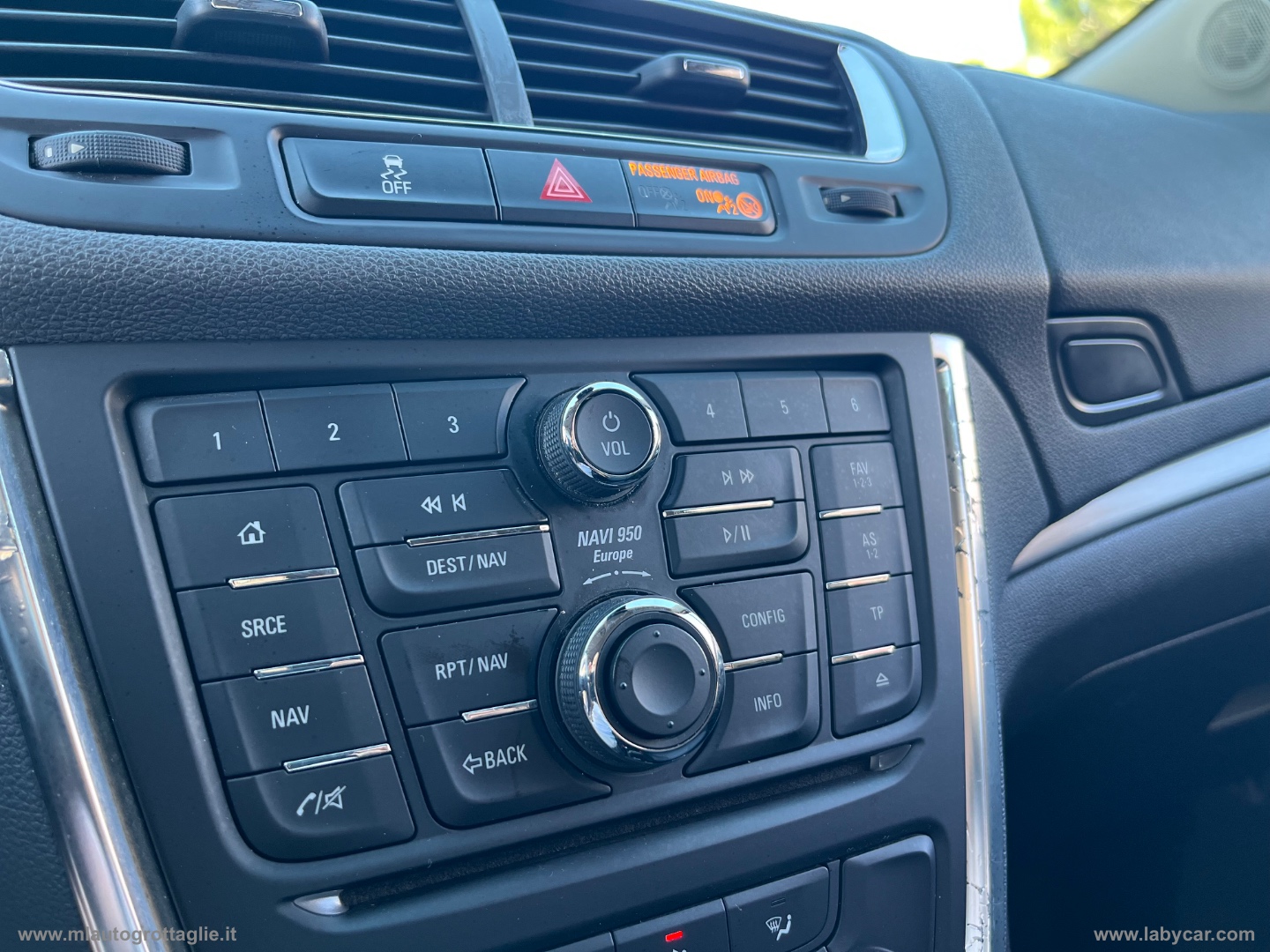 Mokka1.6 CDTI Ecot.136 4x2 S&S Cosmo b-C - immagine 21