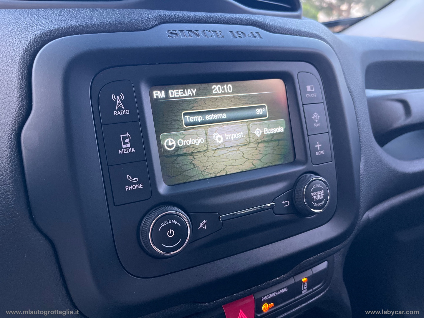 Renegade 1.6 Mjt 120CV Limited TETTO APRIBILE - immagine 21