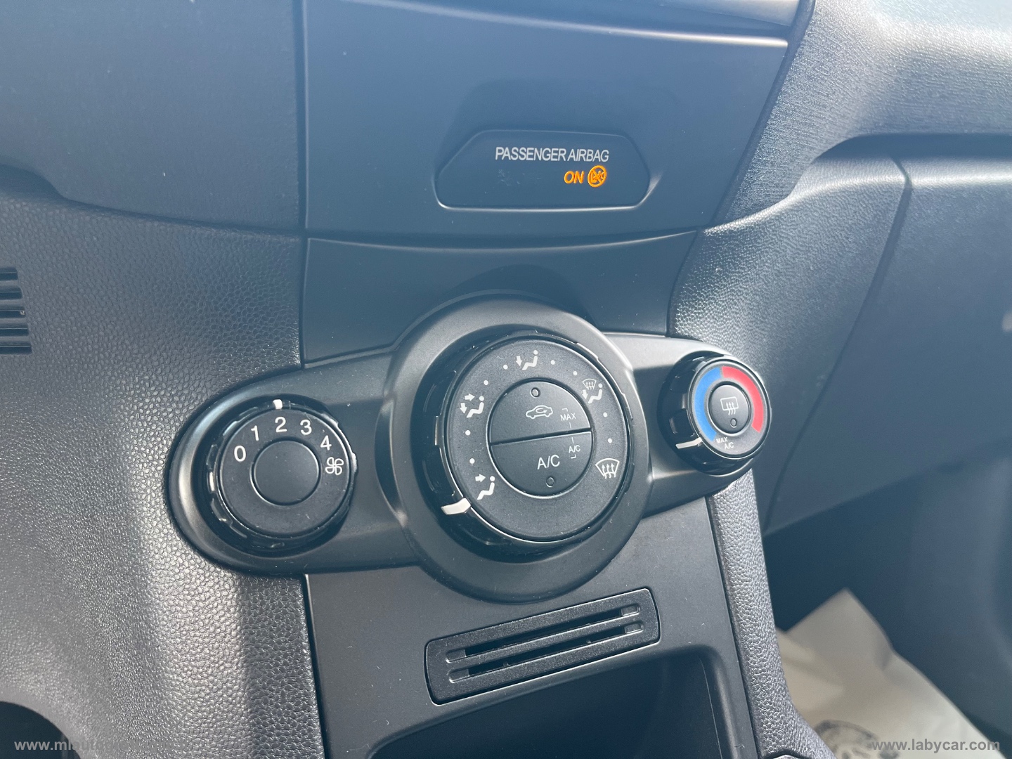 Fiesta 1.4 5p. Bz.- GPL Titanium - immagine 21