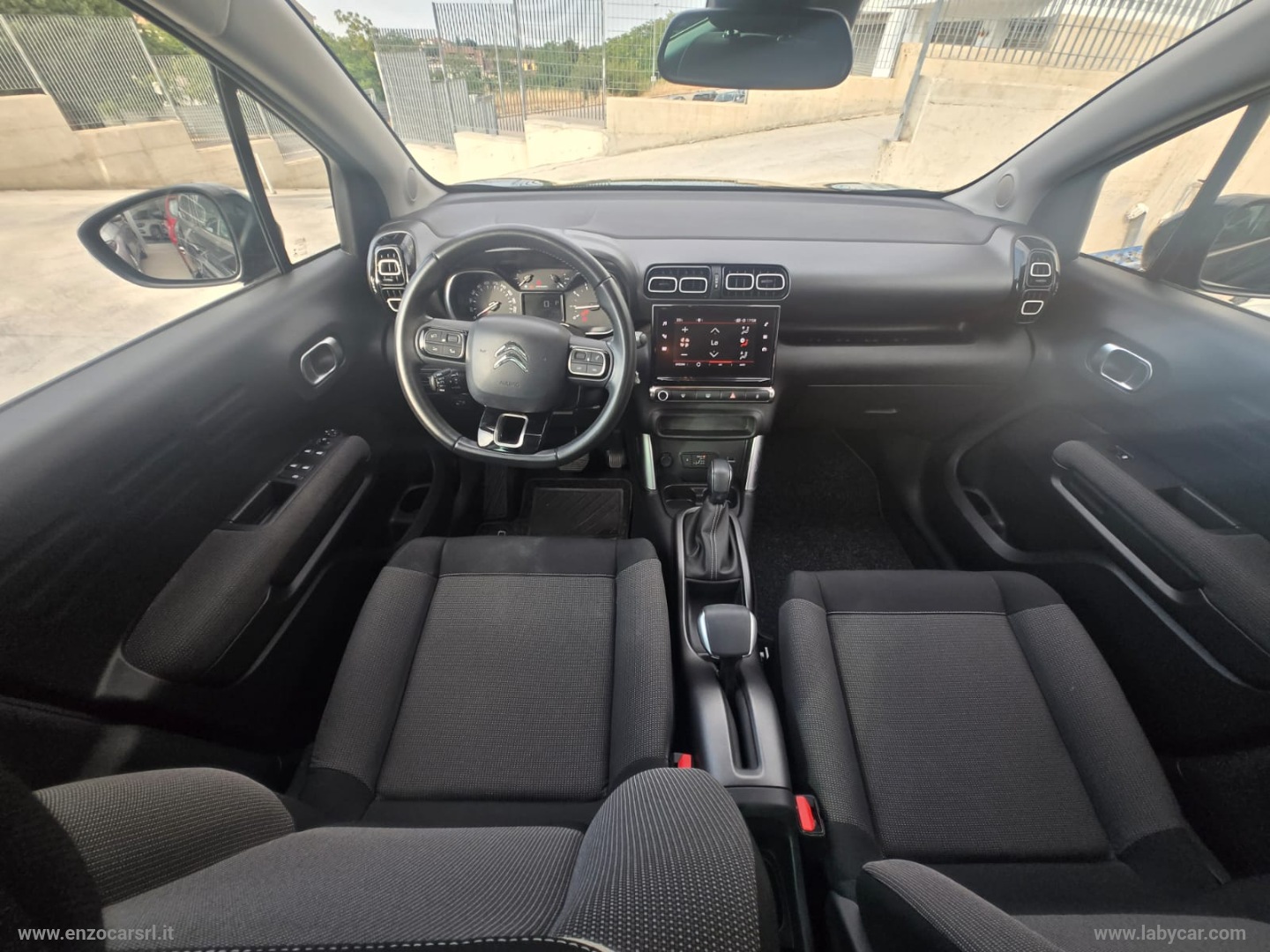 C3 Aircross BlueHDi 120 S&S EAT6 Shine 2020 - immagine 21