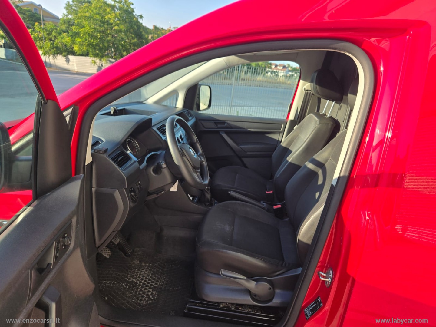 Caddy 2.0 TDI 110 CV 4Mot. Furgone OFFICINA MOBILE - immagine 21