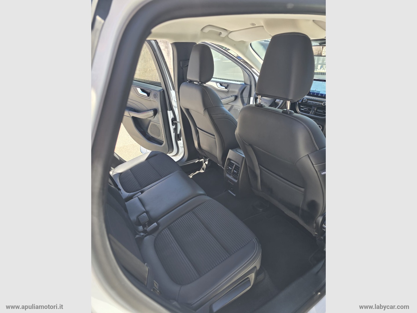 Kuga 2.0 EcoBl. 120CV aut. 2WD ST-Line X - immagine 21