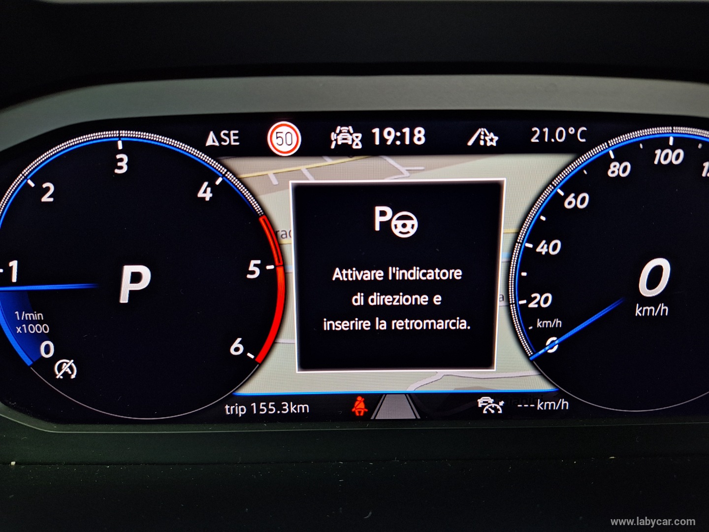 Tiguan Allsp. 4MOTION R-LINE TETTO PELLE - immagine 21