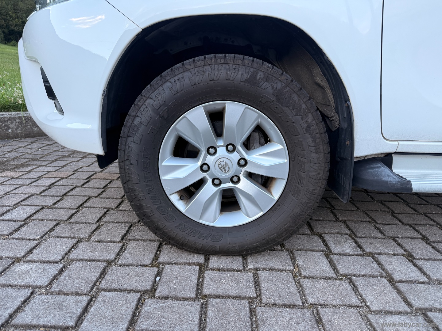 Hilux 2.4 D-4D 4WD 2p. EXTRA CAB CAMERA SENS PARK - immagine 21