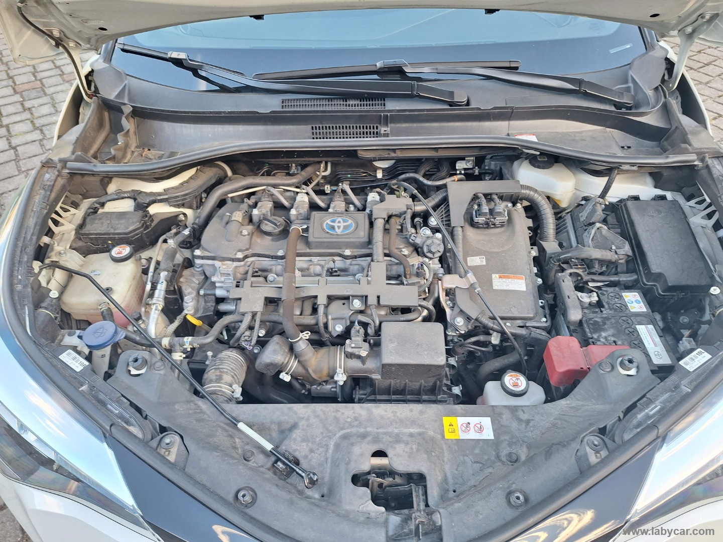 C-HR 1.8 Hybrid E-CVT TREND GARANZIA UFF. TAGLIANDI - immagine 21