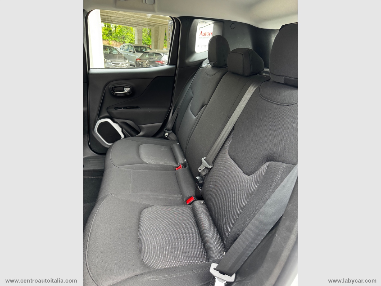 Renegade 2.0 Mjt 4WD Active Drive Sport - immagine 21