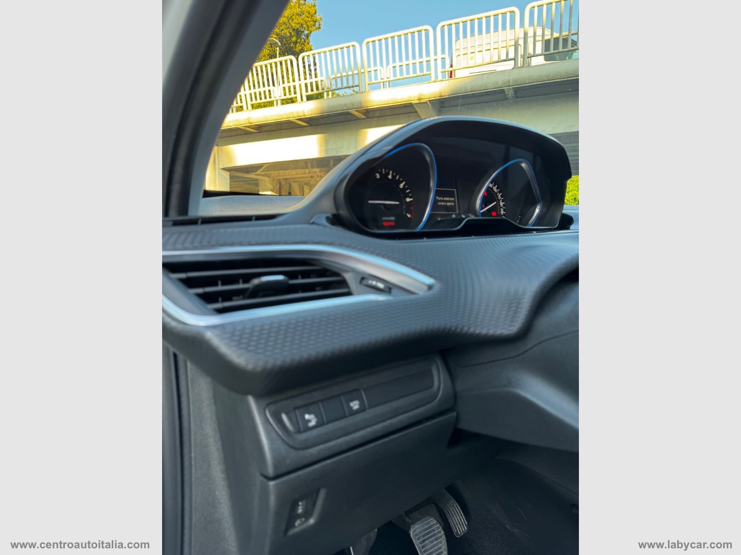 2008 PureTech Turbo 110 S&S Allure - immagine 21