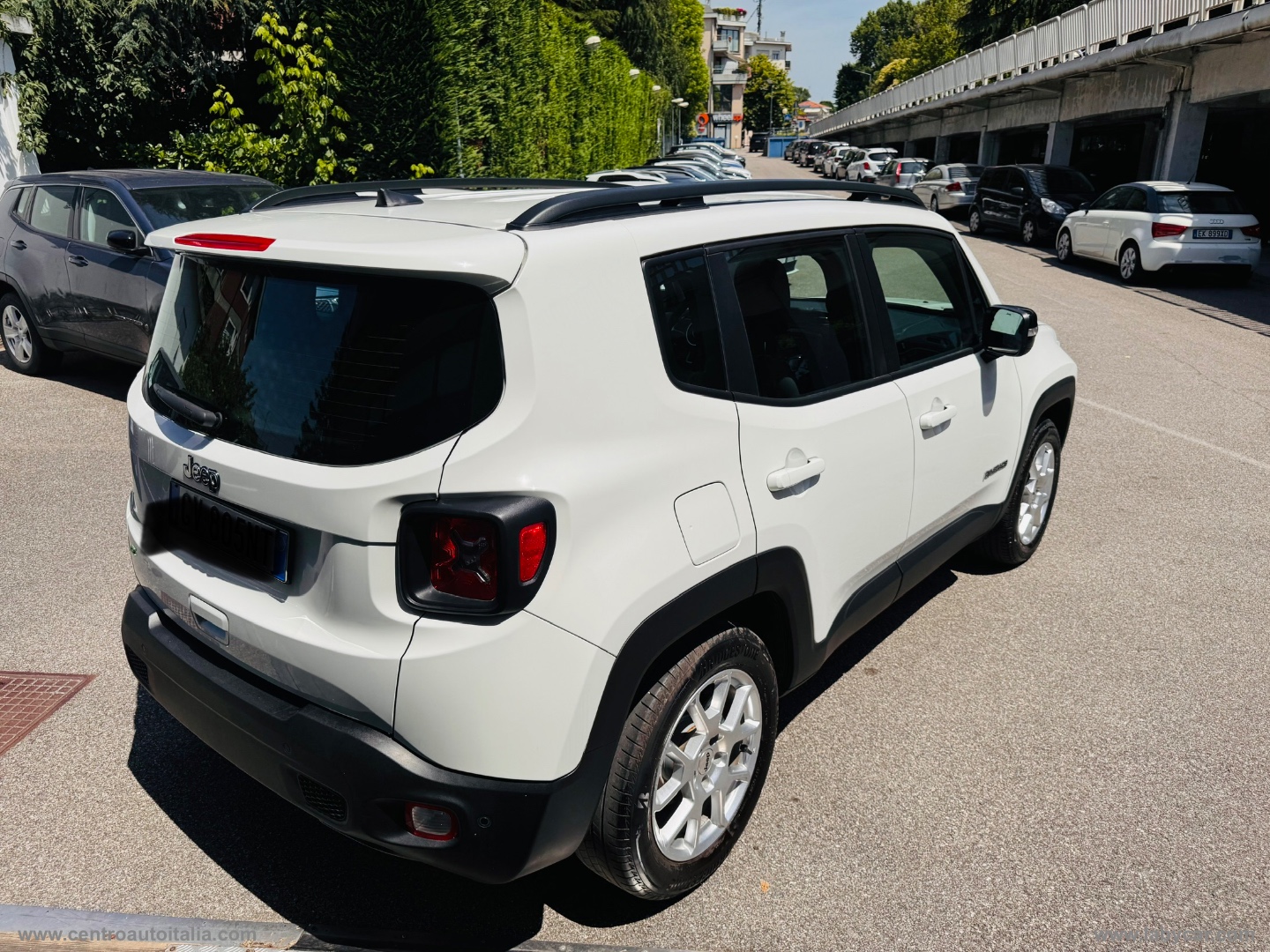 Renegade 1.5 T4 MHEV Limited - immagine 21