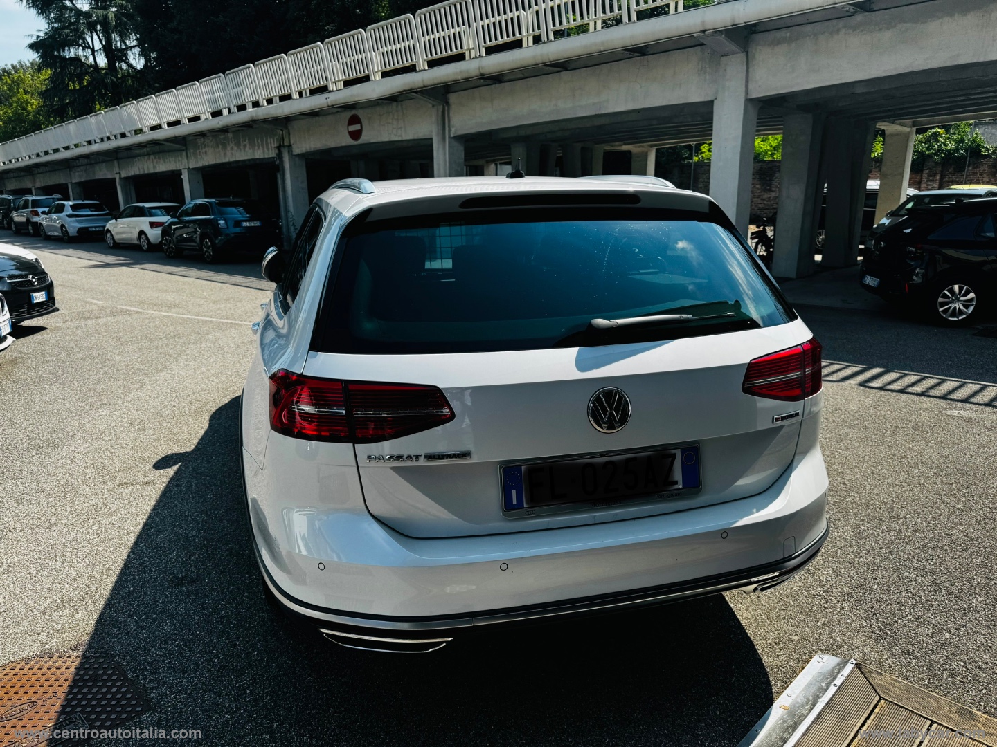 Passat ALLTRACK 2.0BiTDI240 4MOT DSG Ex BMT - immagine 21