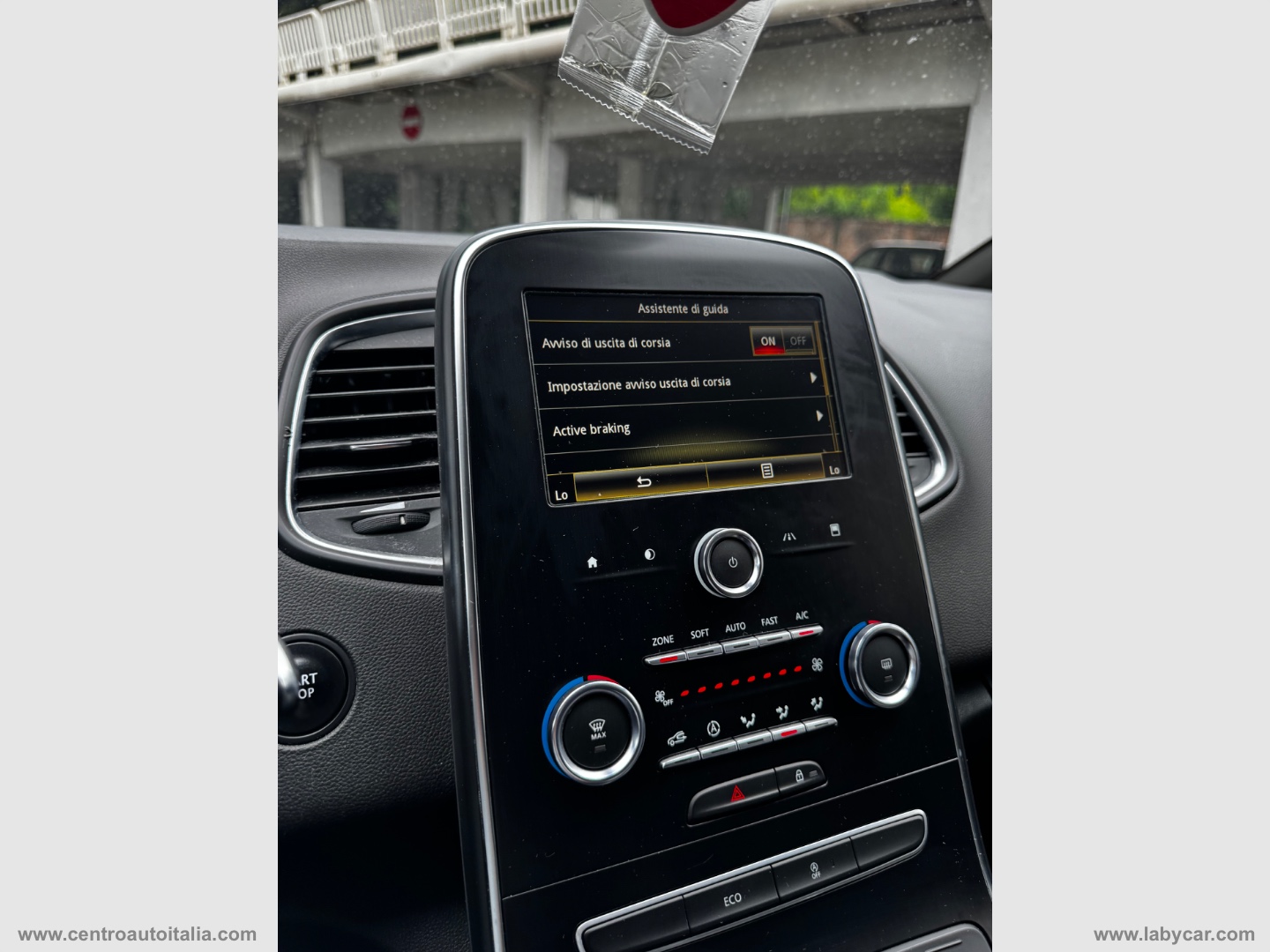 Grand Scénic dCi 8V 110 CV Energy Bose - immagine 21