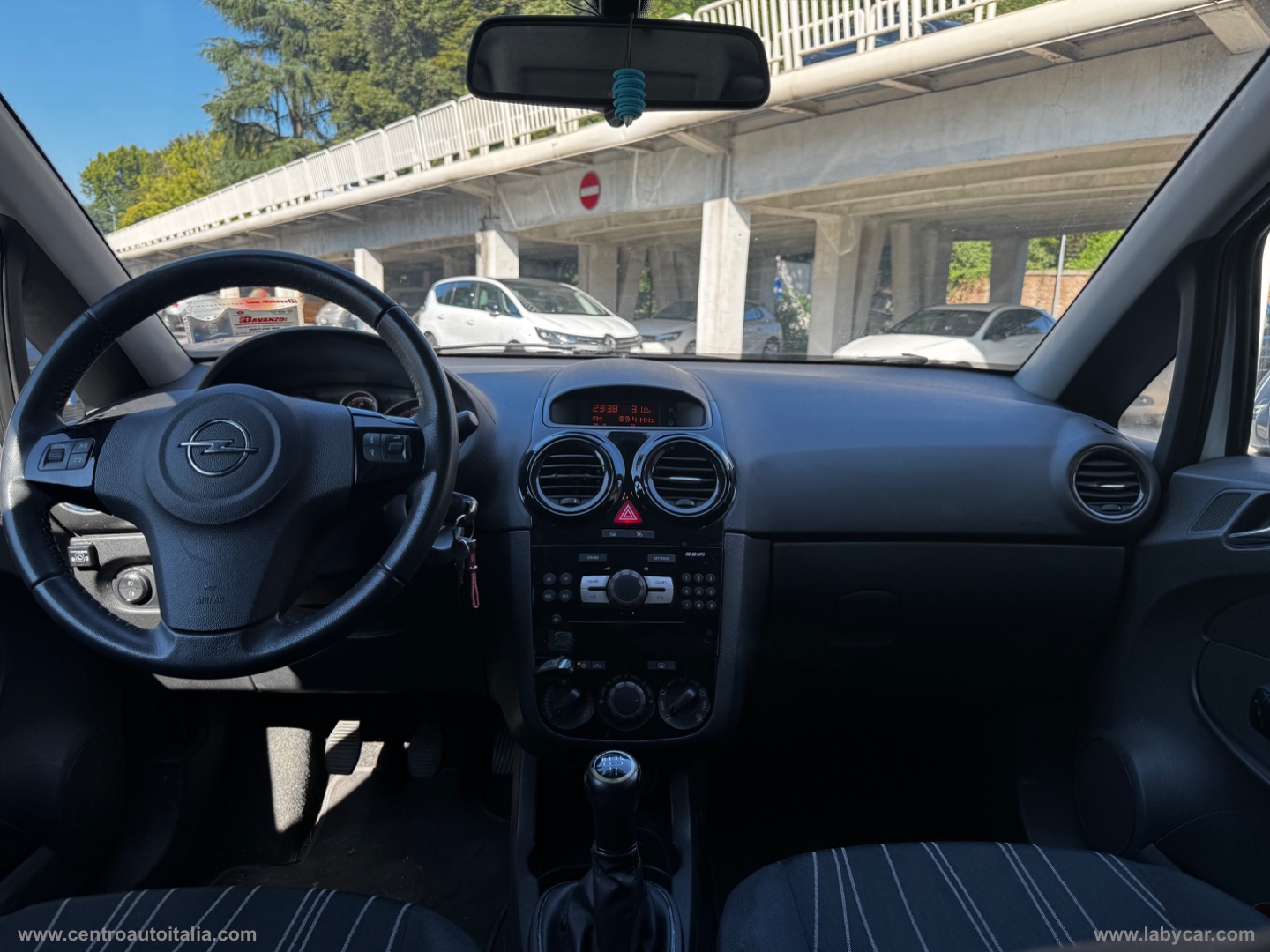 Corsa 1.2 80 CV 5p. GPL-TECH Edition - immagine 21