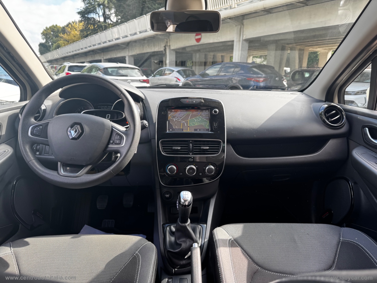 Clio 1.2 75 CV 5p. Duel2 - immagine 21