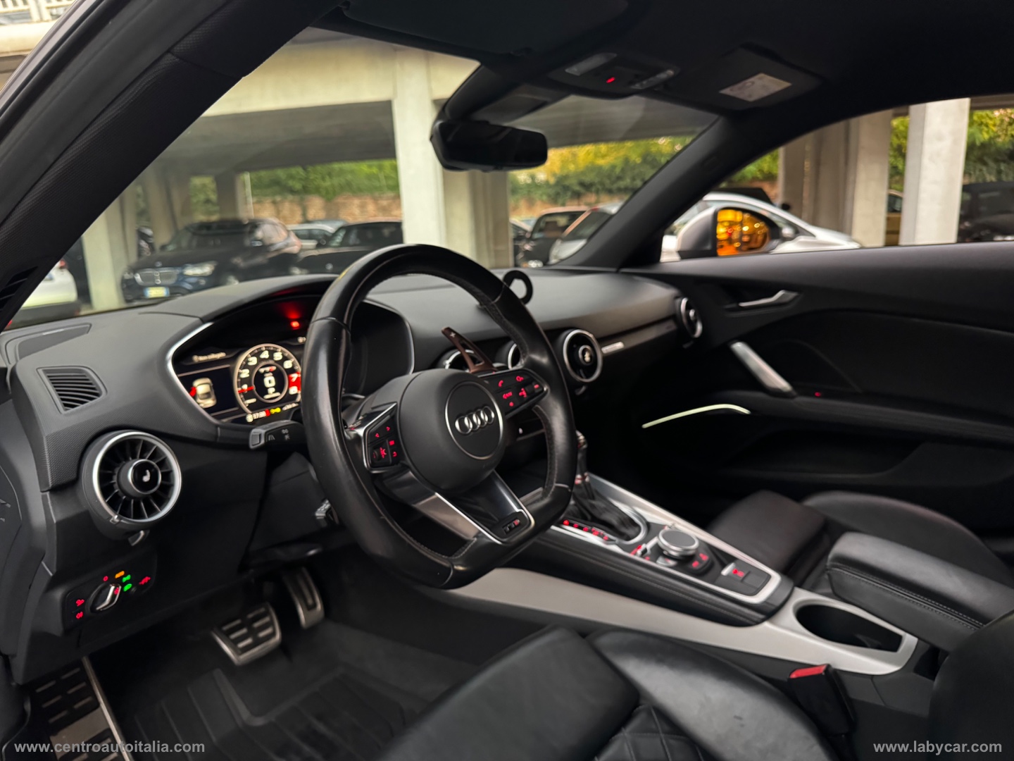 TTS Coupé 2.0 TFSI 310CV quattro S tr. - immagine 21