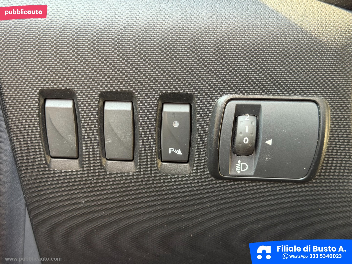 Twingo TCe 90 CV EDC Lovely - immagine 21