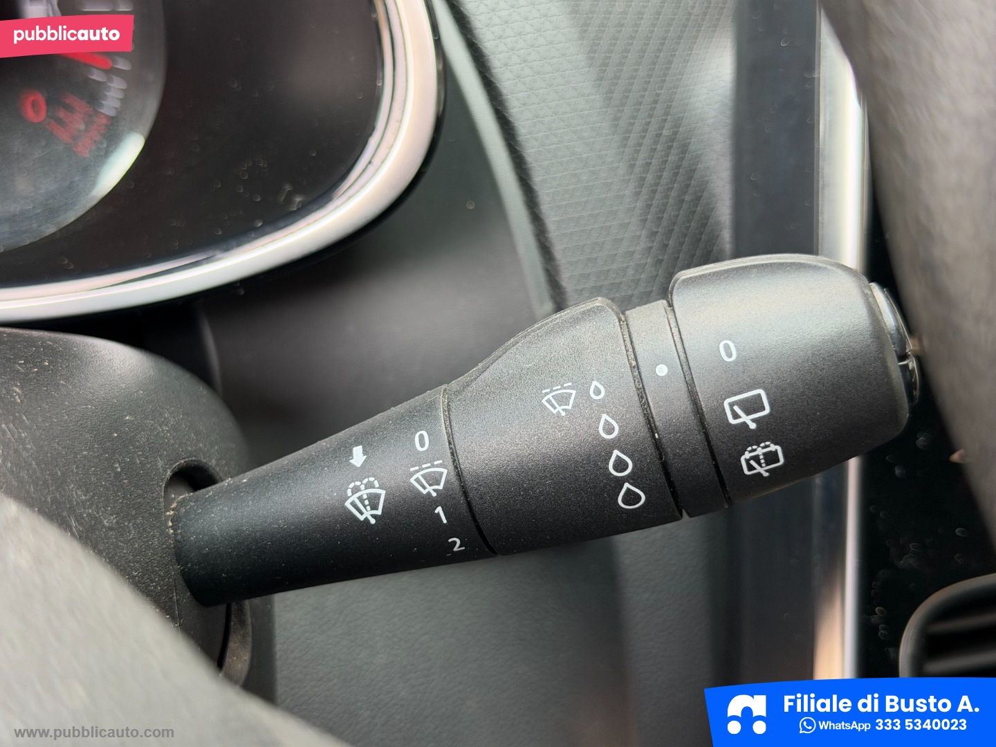 Clio Sporter TCe 12V 90 CV Business - immagine 21