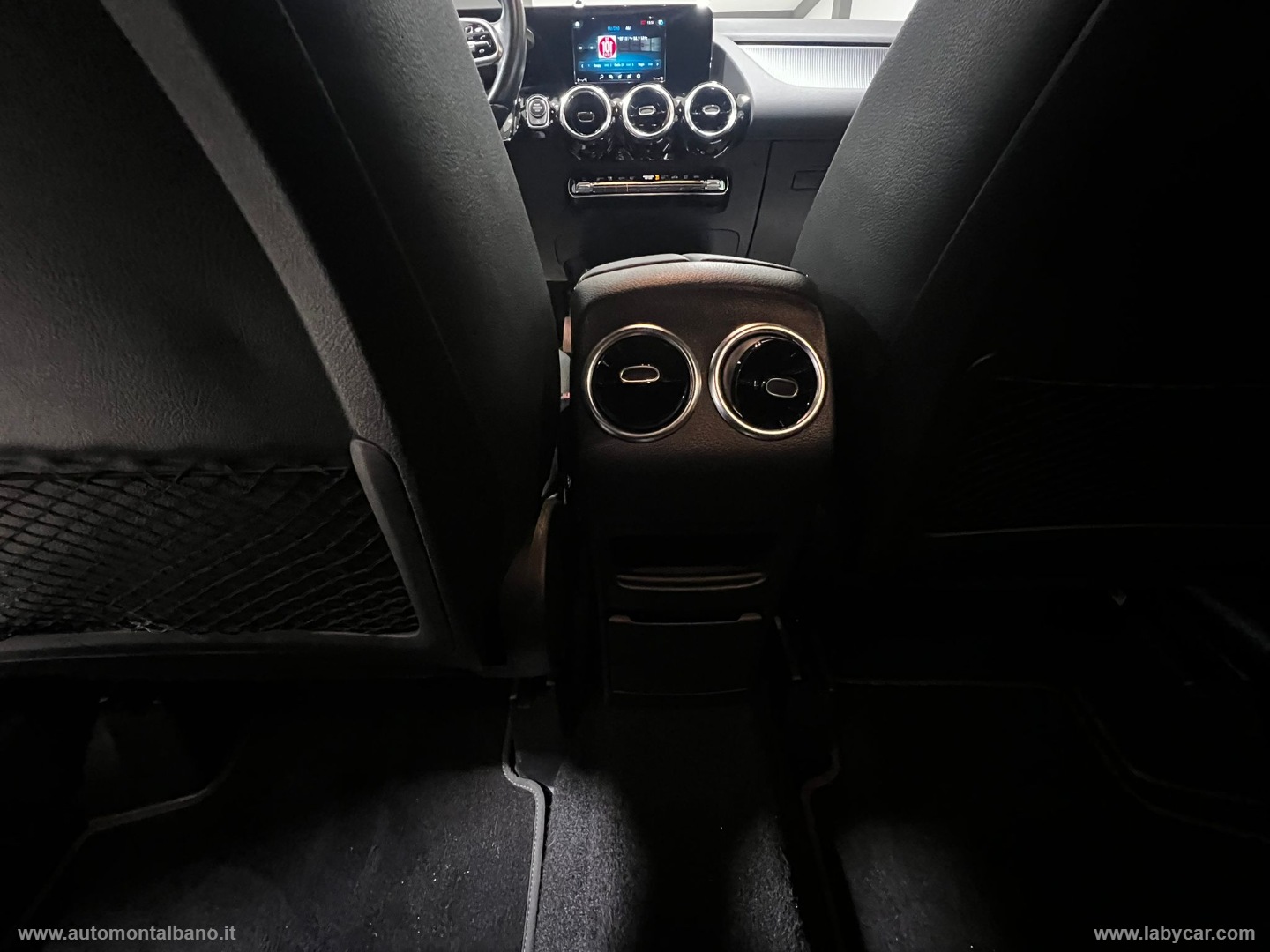 GLA 200 d Automatic 4Matic Sport - immagine 21