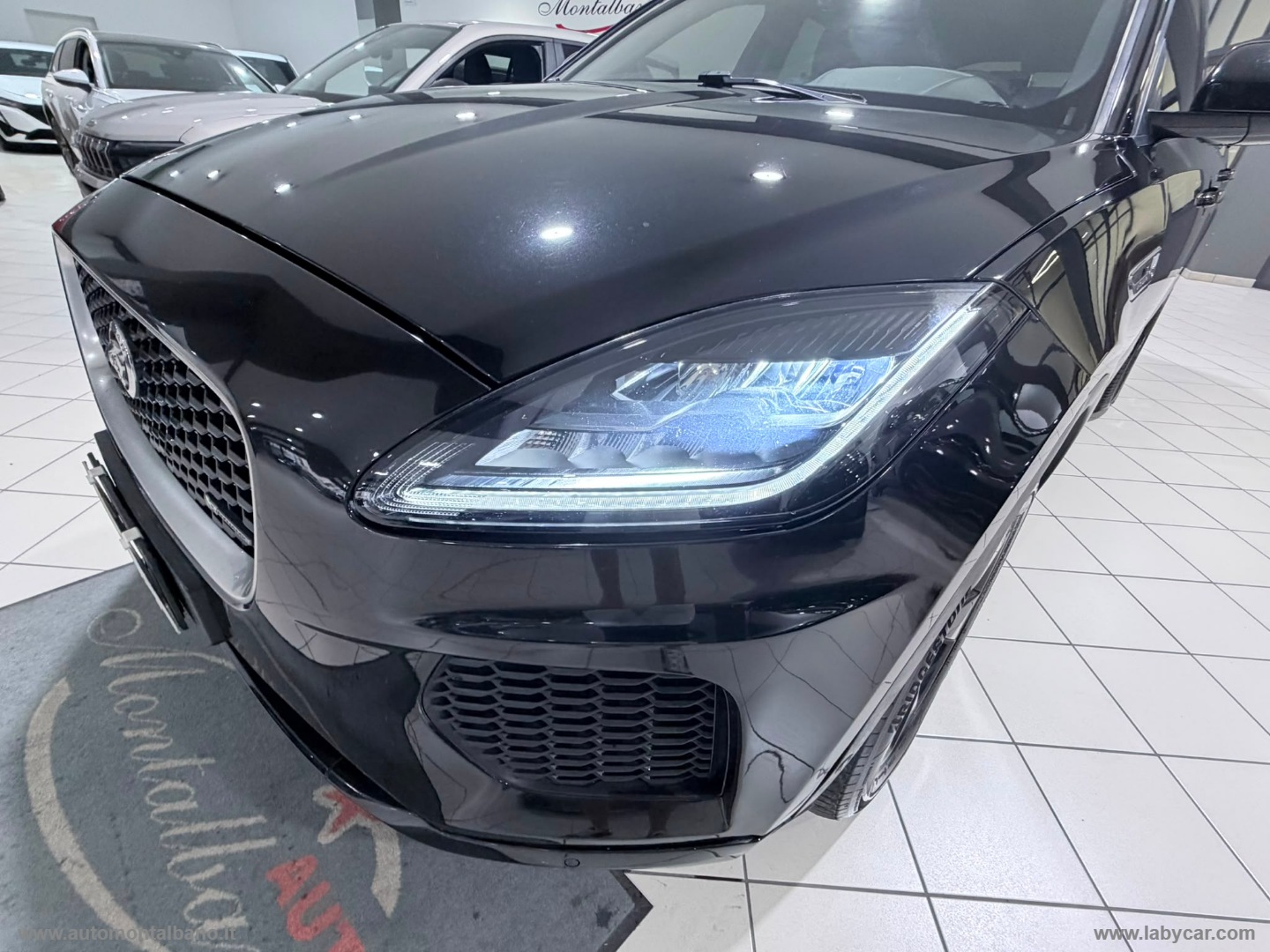E-Pace 2.0D 150 CV AWD R-Dynamic SE - immagine 21