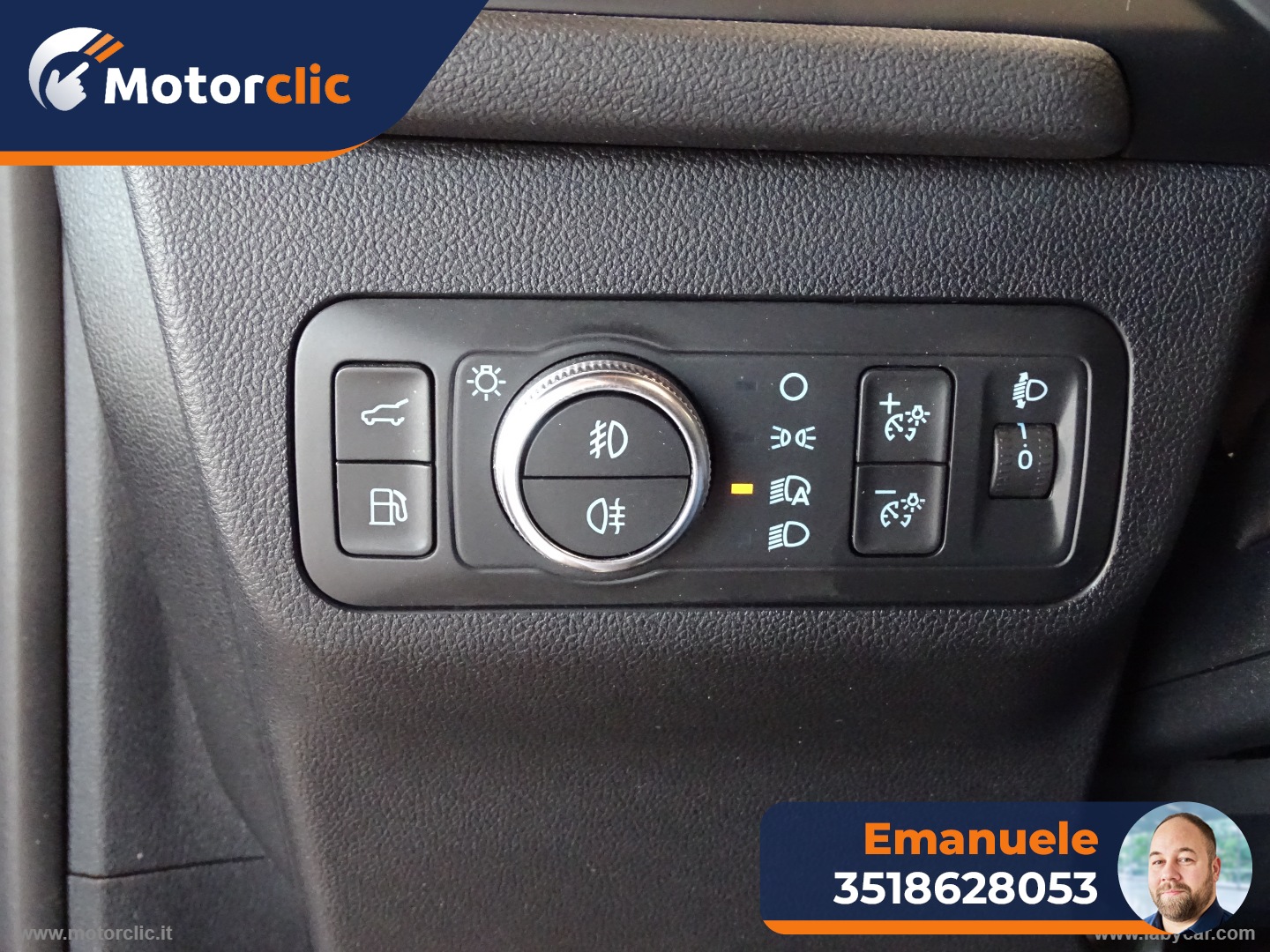 Kuga 2.5 Plug In Hybr 225 CVT 2WD ST-L.X - immagine 21