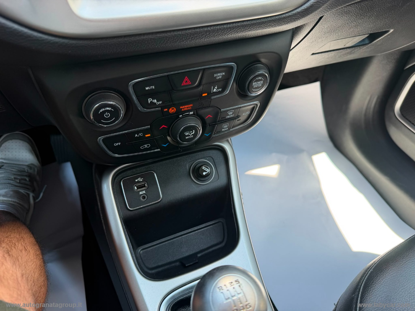 Compass 1.6 Mjt II 2WD Longitude AFFARE! - immagine 21
