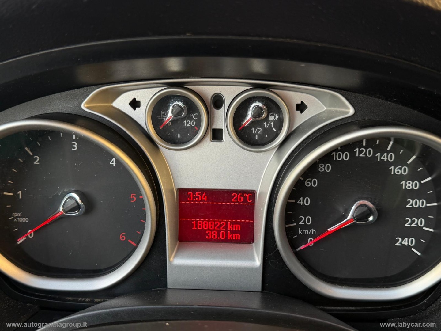 Kuga 2.0 TDCi 163 CV 4WD Titanium OUTLET! - immagine 21