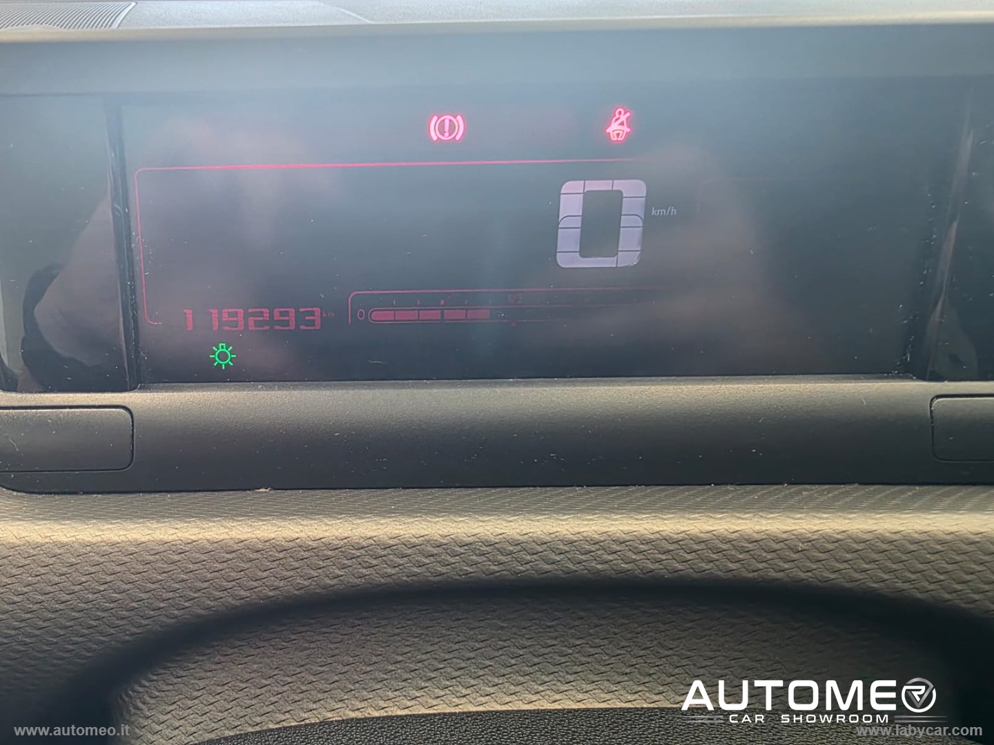 C4 Cactus BlueHDi 100 S&S Shine - immagine 21