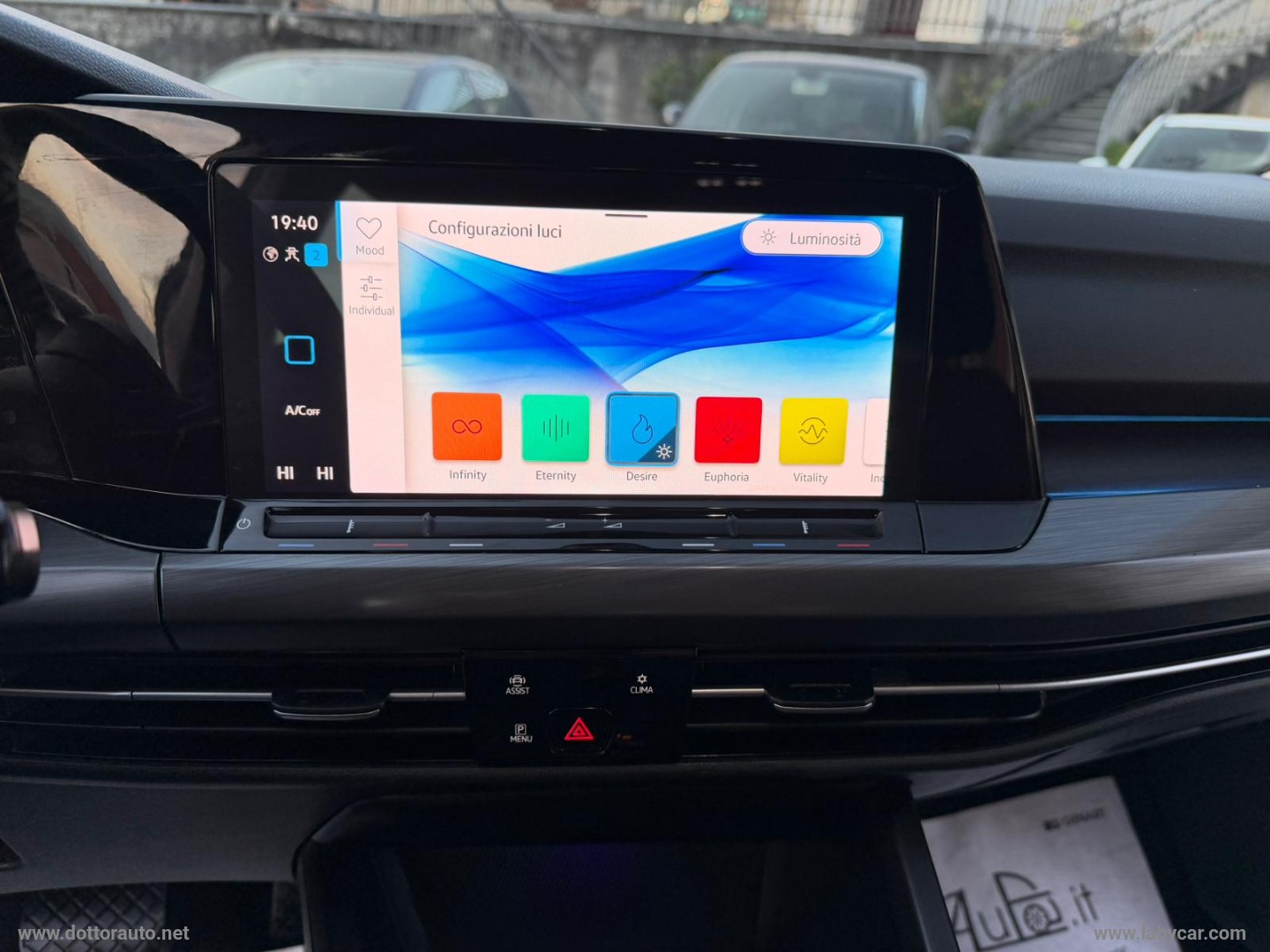 Golf 2.0 TDI DSG SCR Style - immagine 21