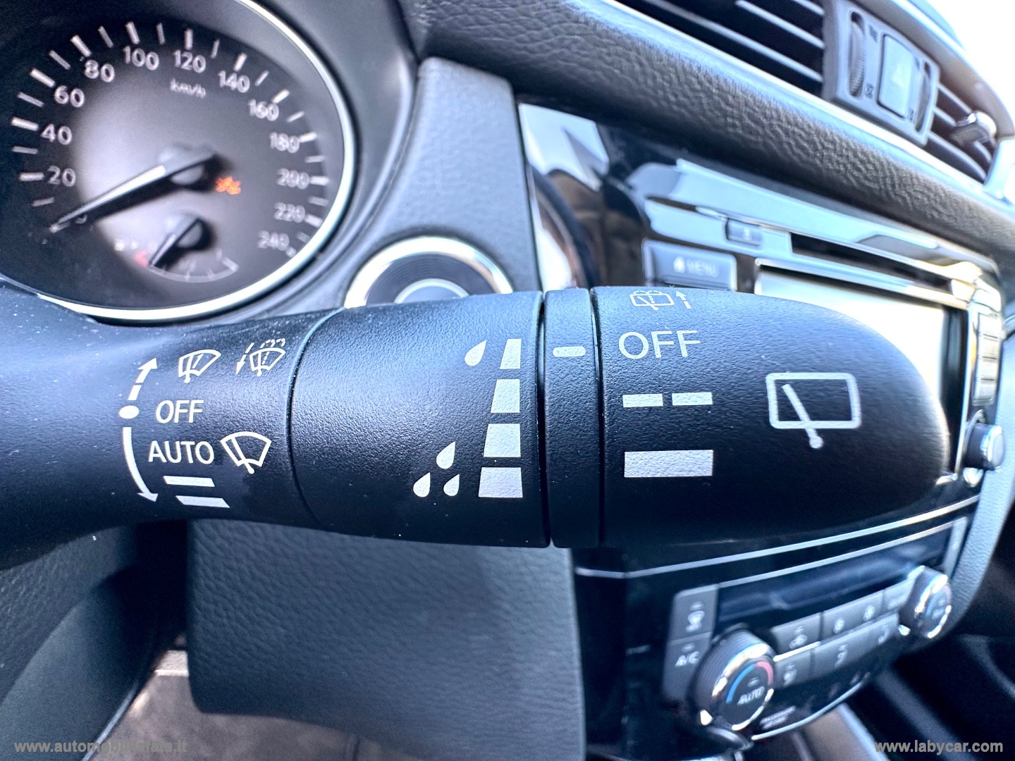 Qashqai 1.5 dCi 115 CV N-Connecta 65.000 KM - immagine 21