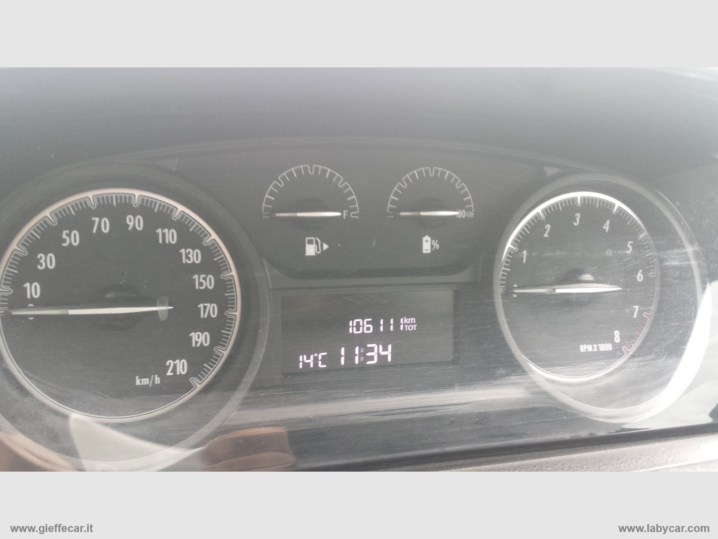 Ypsilon 1.0 FireFly 5p HYBRID - immagine 22