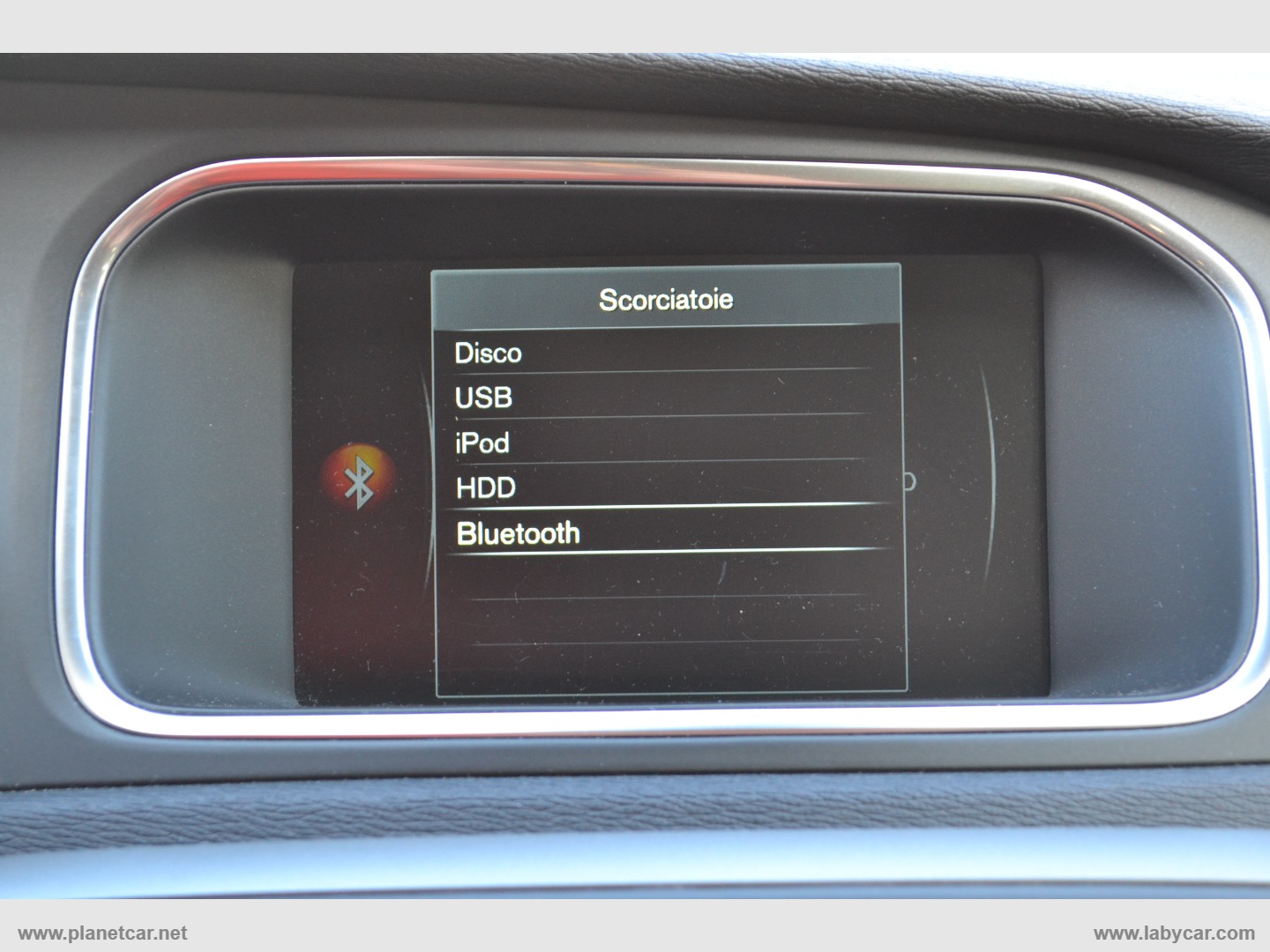 V40 Cross Country D2 Momentum - immagine 22