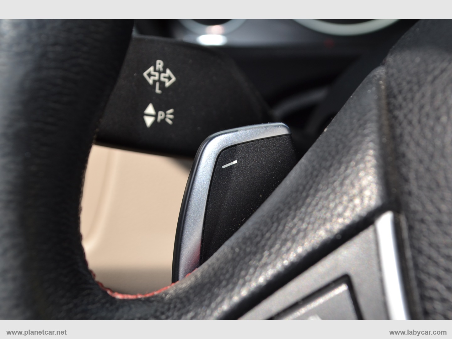 320d xDrive Touring Sport - immagine 22