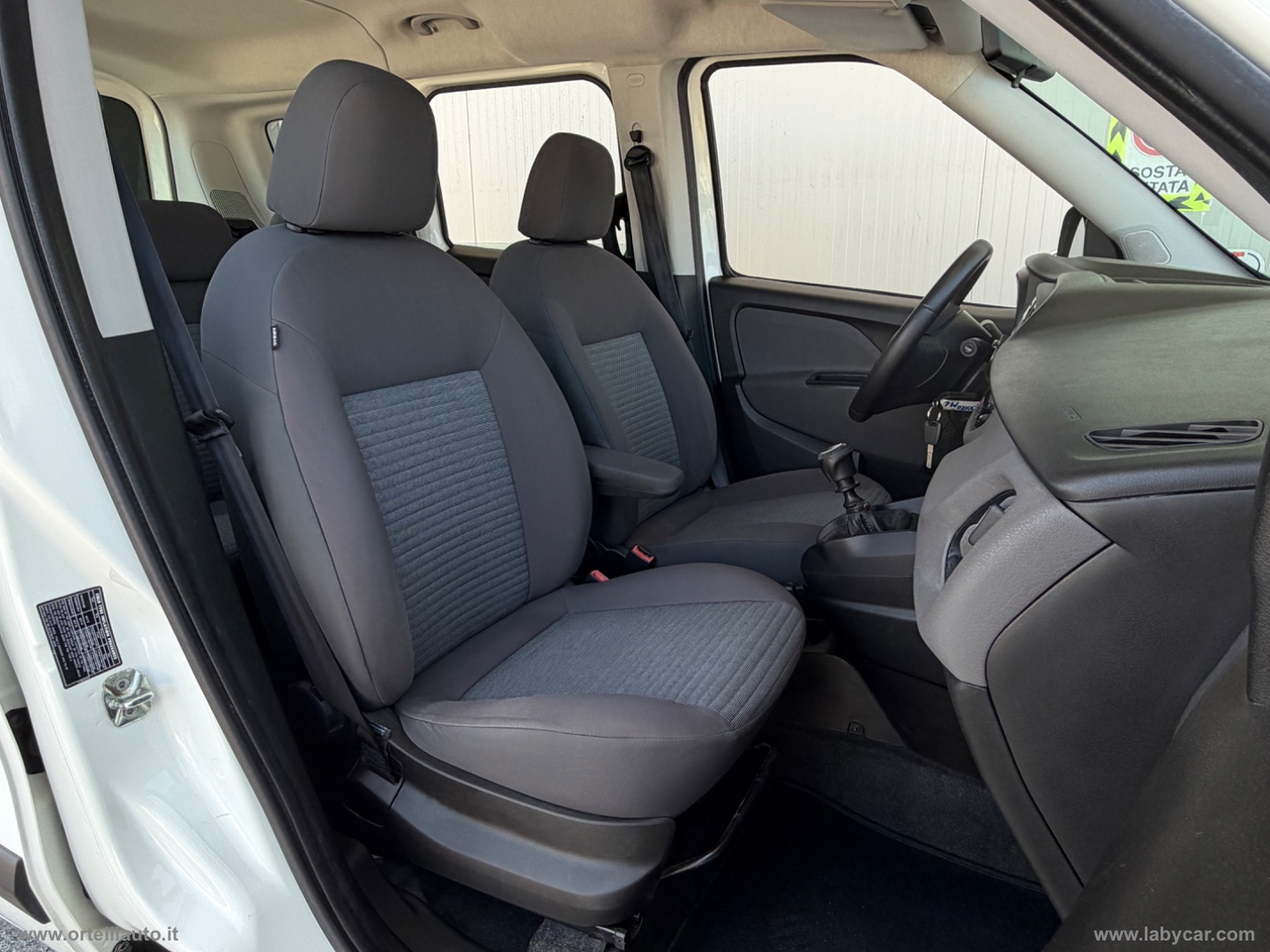 Doblò 1.6 MJT 95 CV Lounge - immagine 22