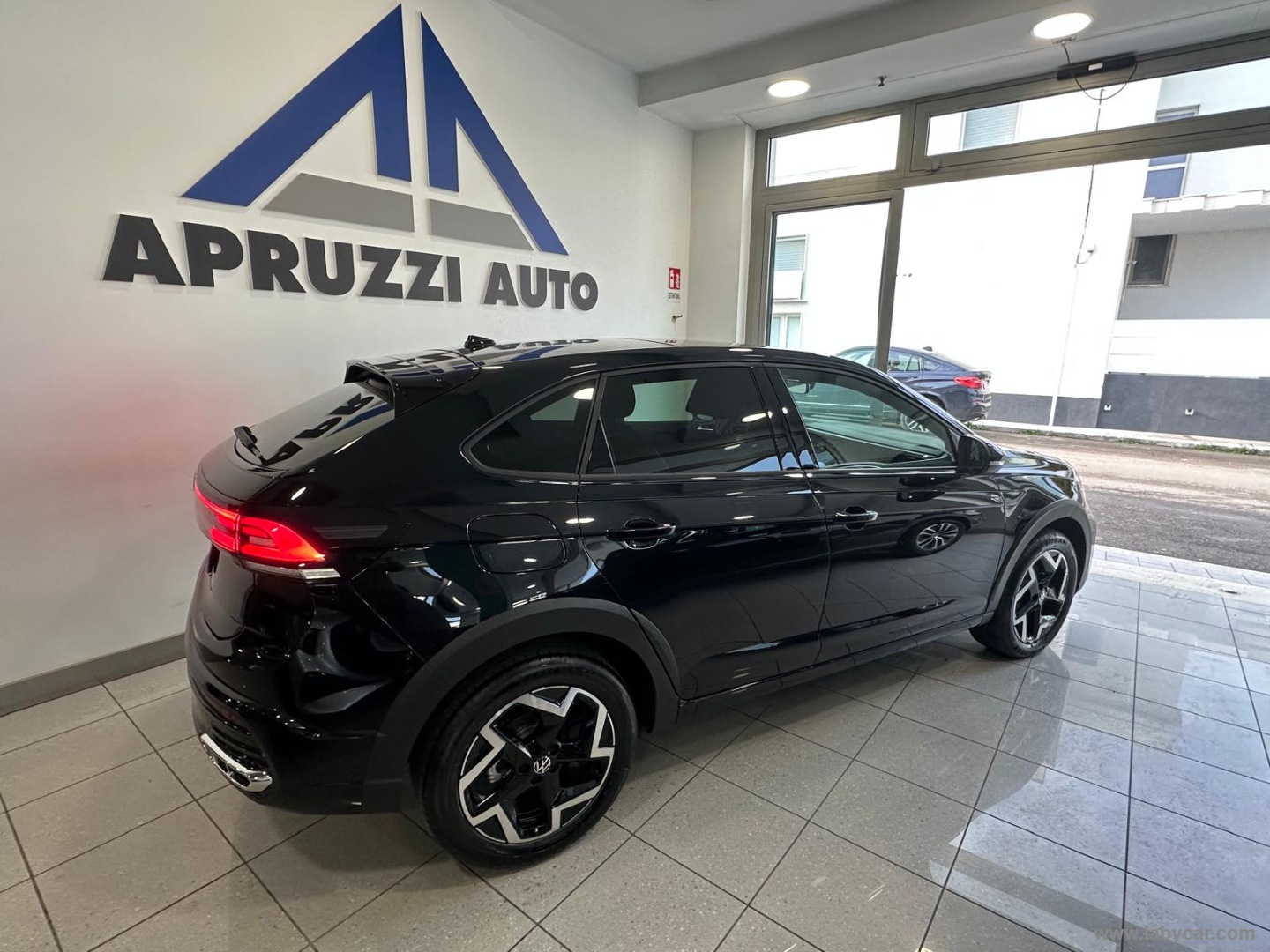 Taigo 1.0 TSI 115 CV R-Line - immagine 22