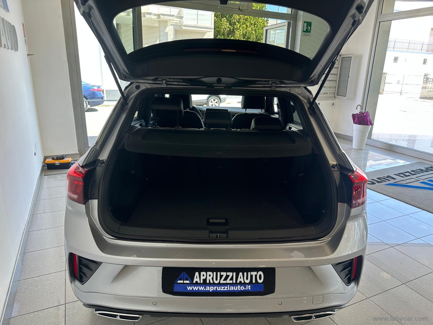 T-Roc 2.0 TDI SCR 150 CV DSG R-Line Plus - immagine 22