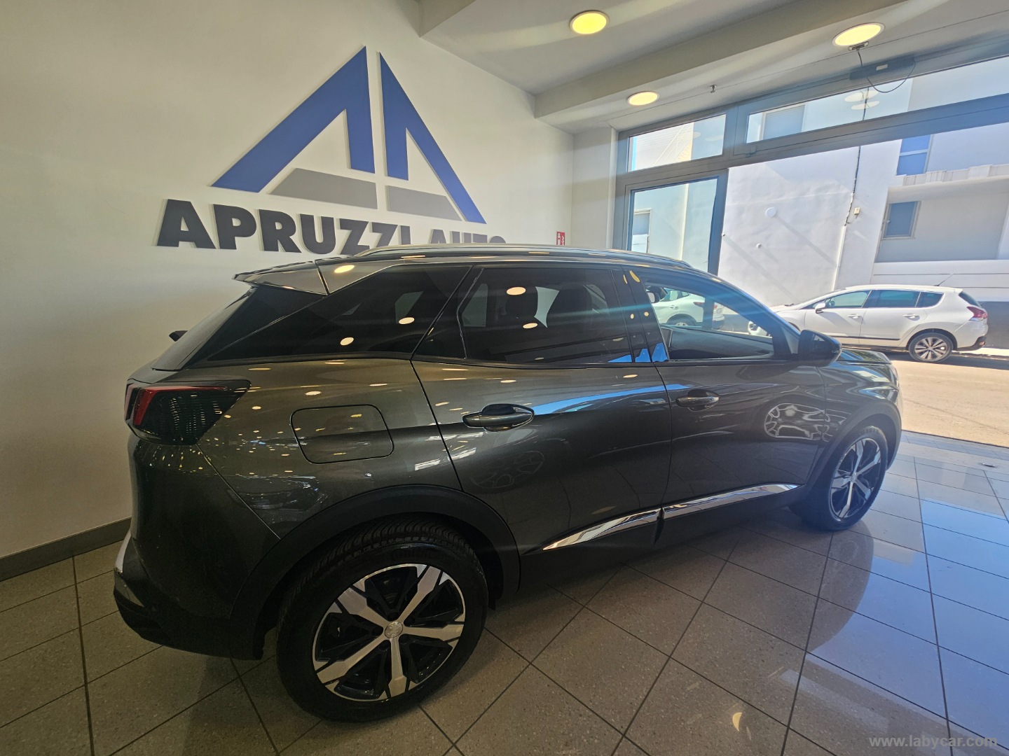 3008 BlueHDi 130 S&S Allure - immagine 22
