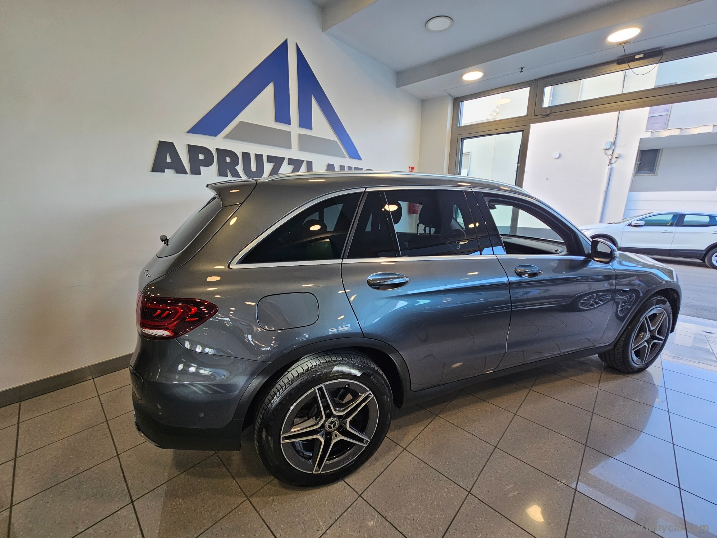 GLC 300 de 4Matic Plug-in hybrid Premium - immagine 22