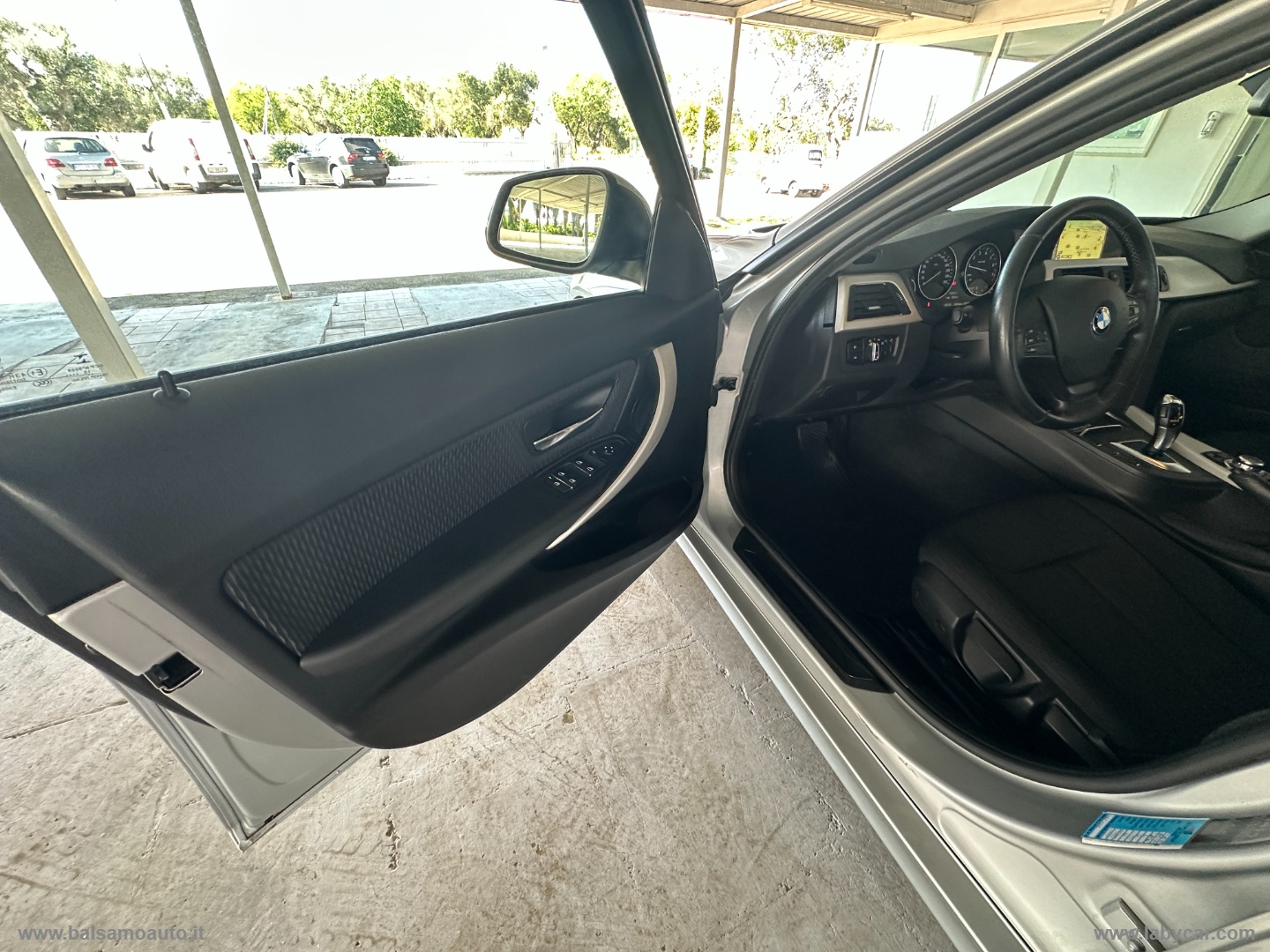 318i Touring Business Advantage aut. - immagine 22