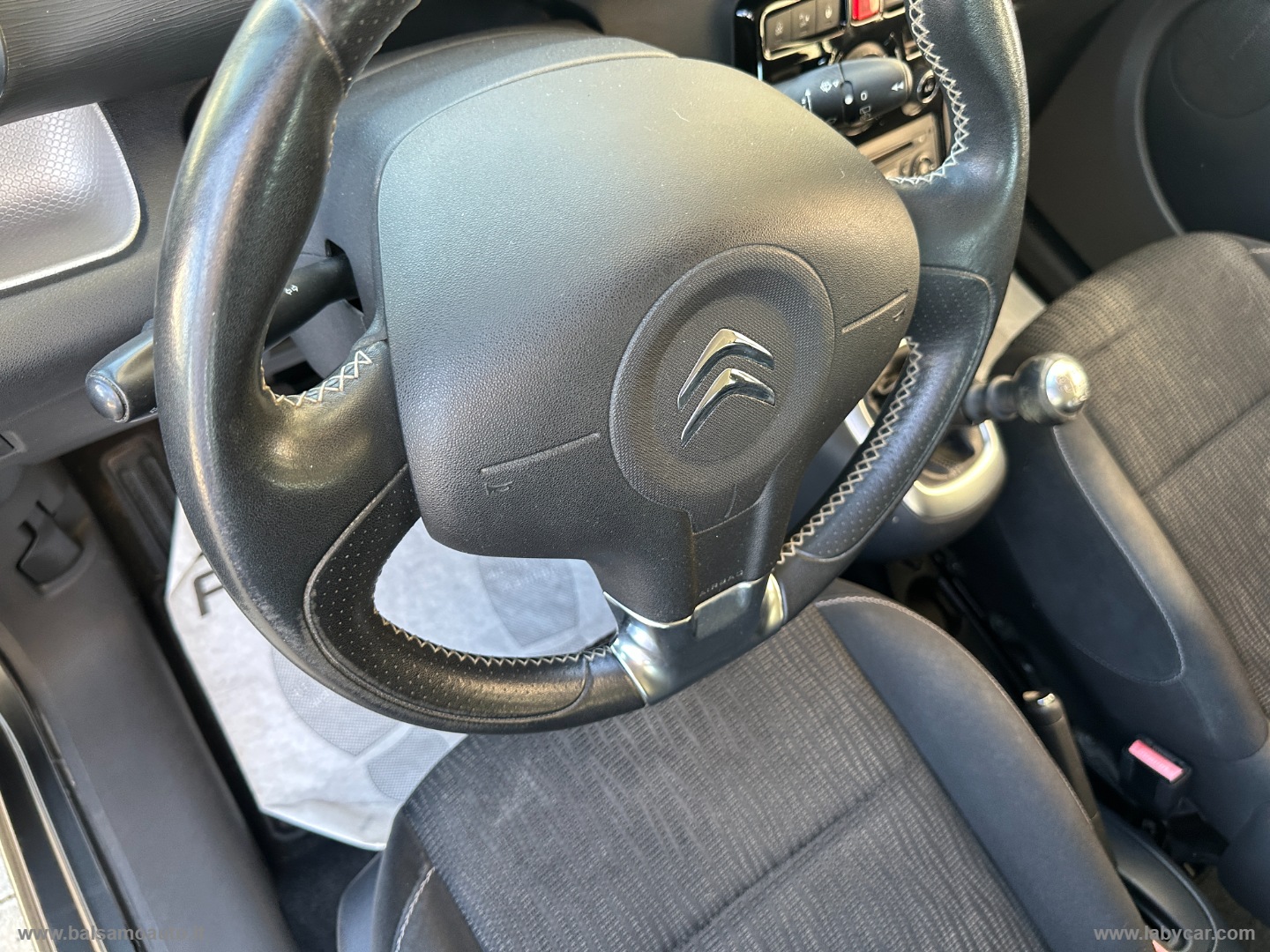 C3 Picasso 1.6 HDi 115 Exclusive - immagine 22
