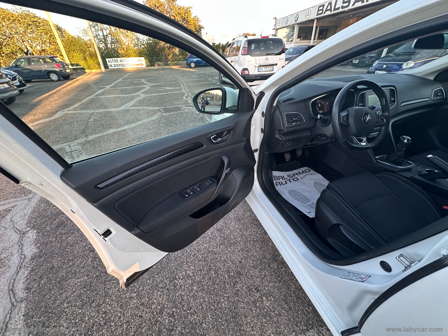 Mégane dCi 8V 110 CV Energy Intens - immagine 22