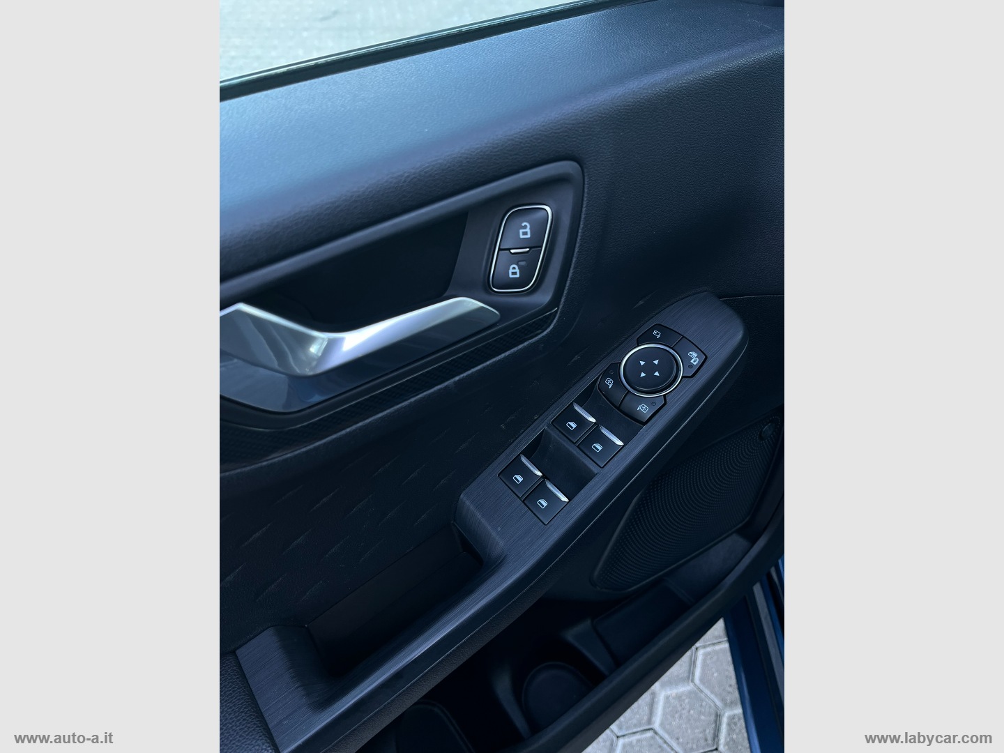 Kuga 1.5 EcoBlue 120 CV aut. 2WD ST-Line - immagine 22