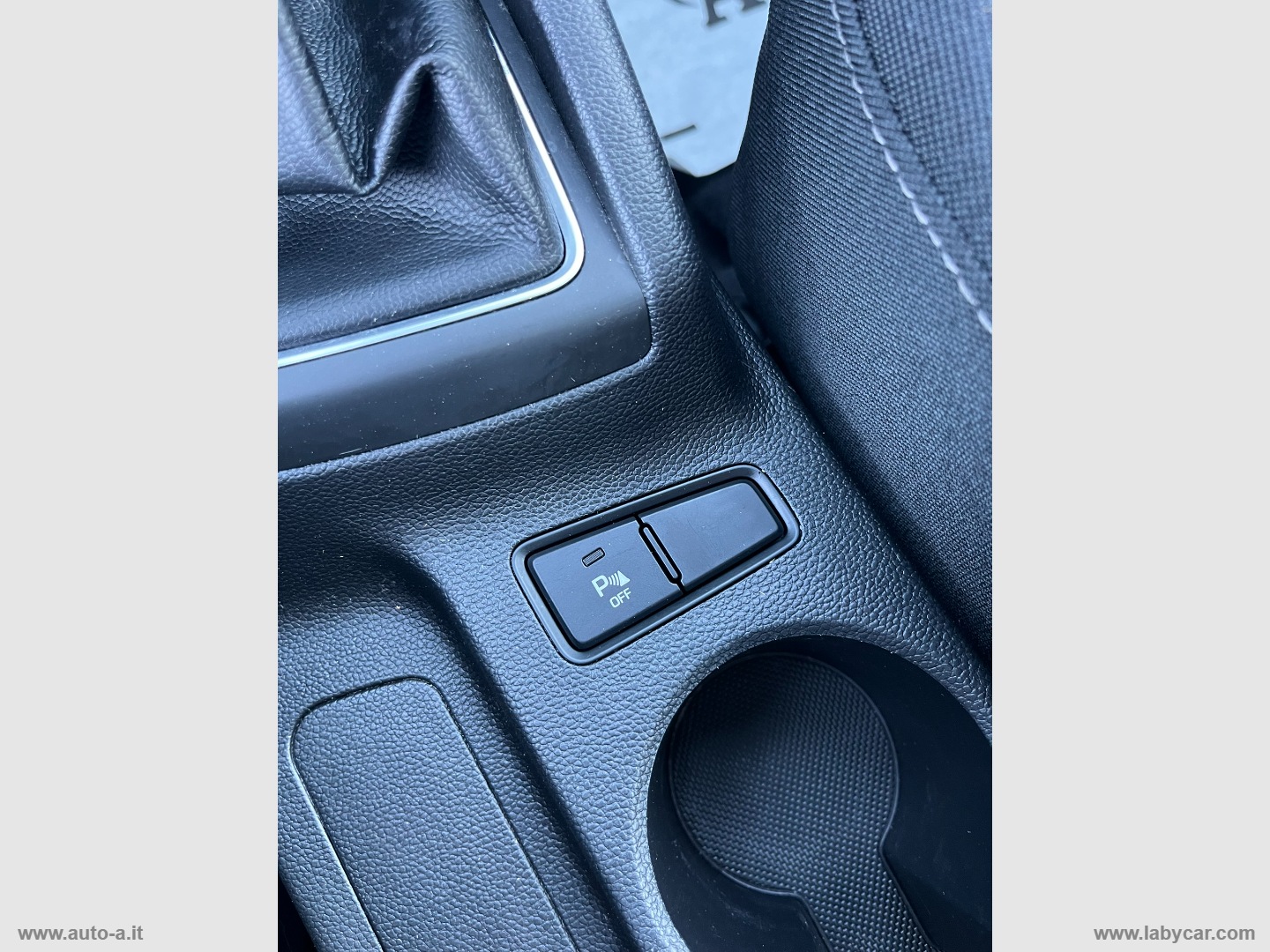 i20 1.1 CRDi 12V 5p. Style - immagine 22