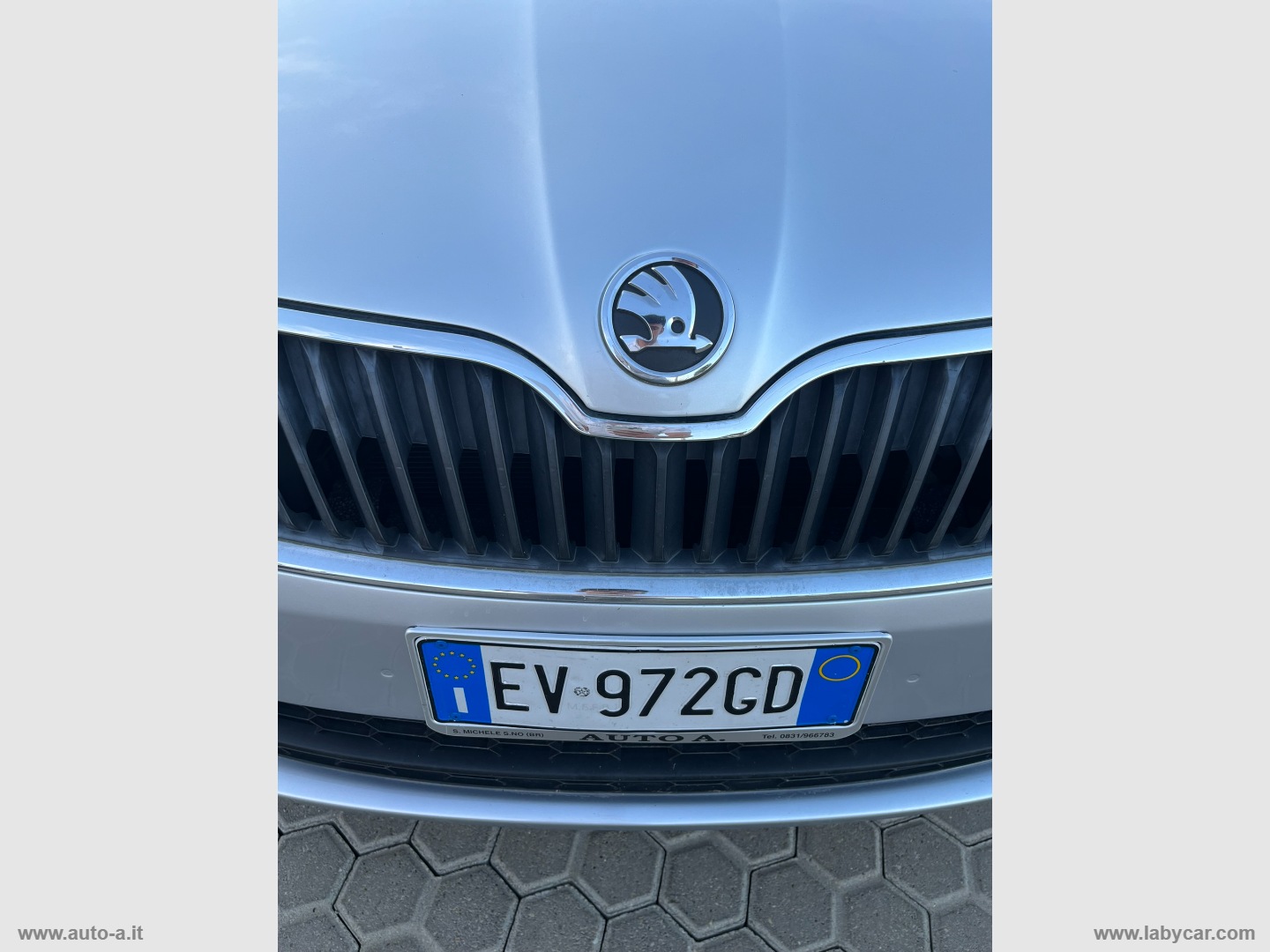 Rapid 1.6 TDI CR 90 CV Executive - immagine 22