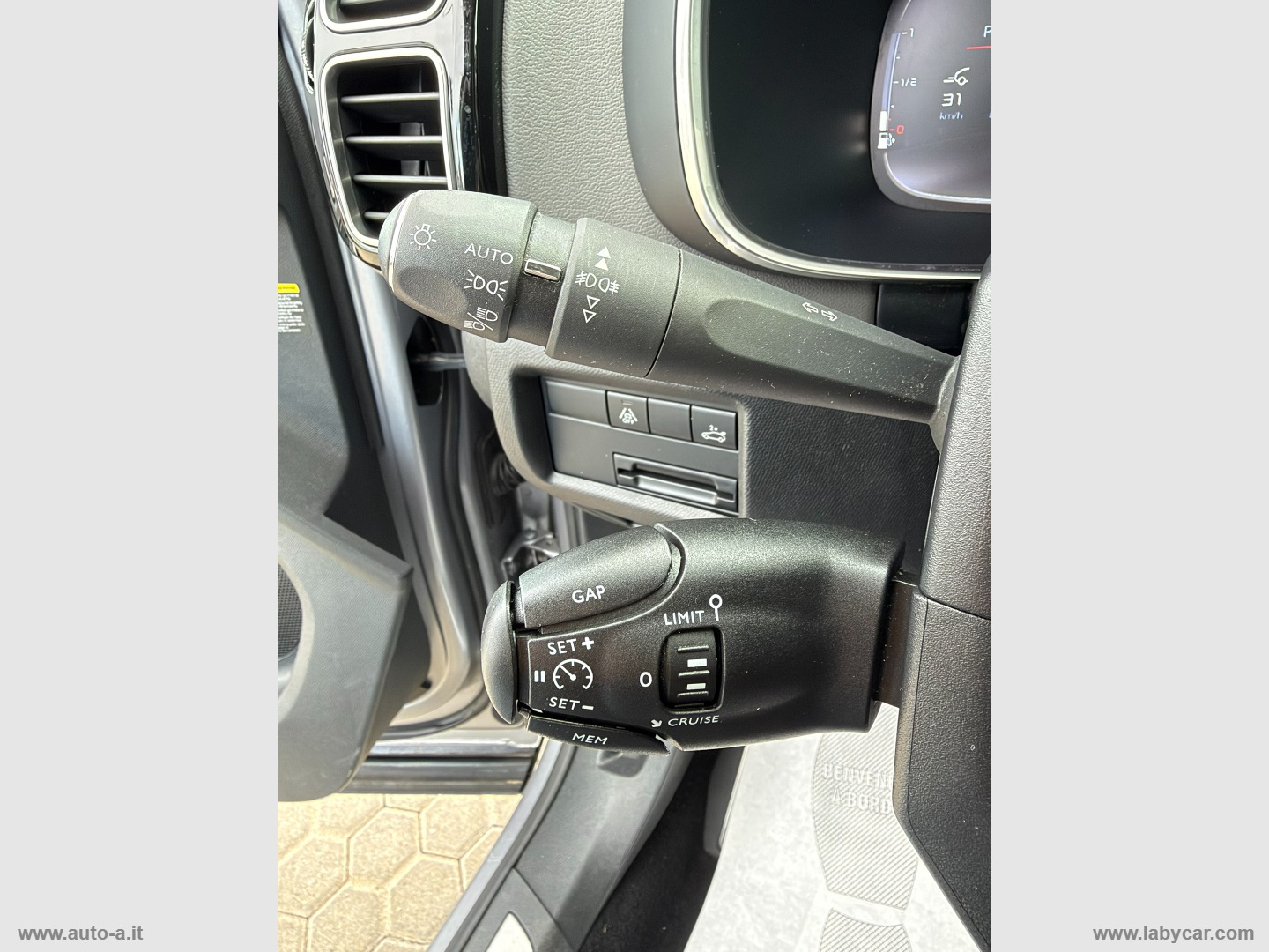 C5 Aircross BlueHDi 130 S&S Shine - immagine 22