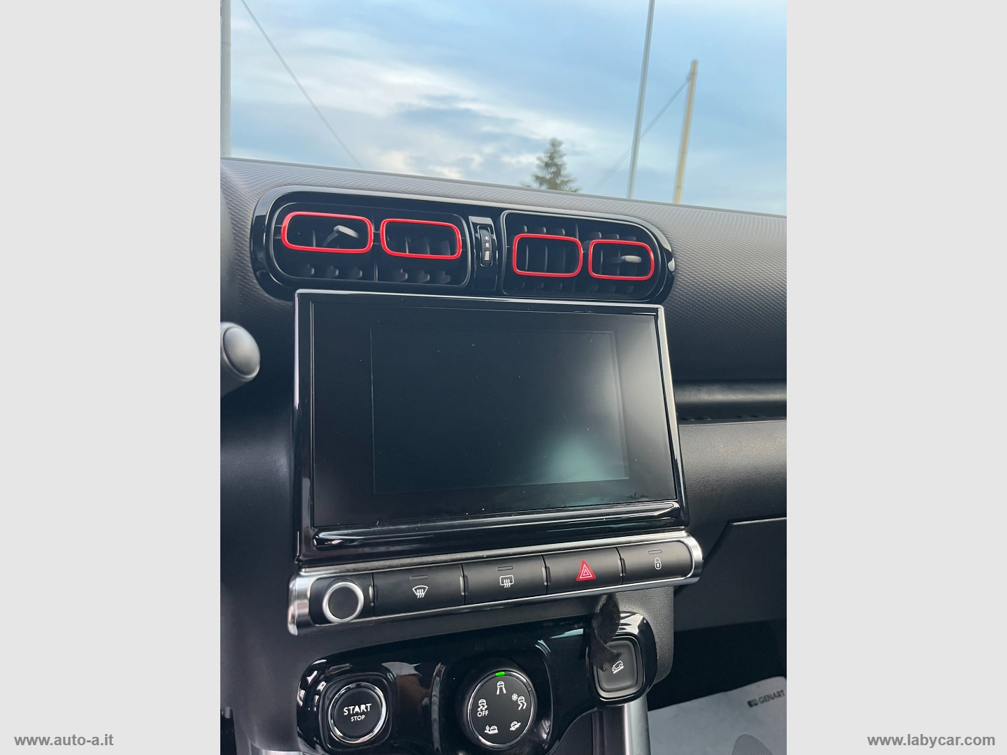 C3 Aircross BlueHDi 100 Shine - immagine 22