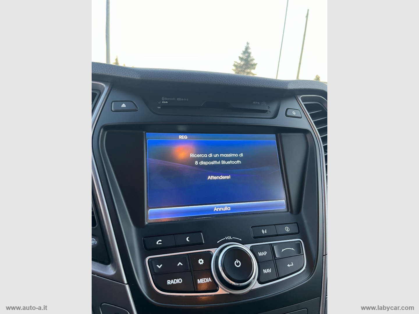 Santa Fe 2.2 CRDi 4WD A/T Style - immagine 22