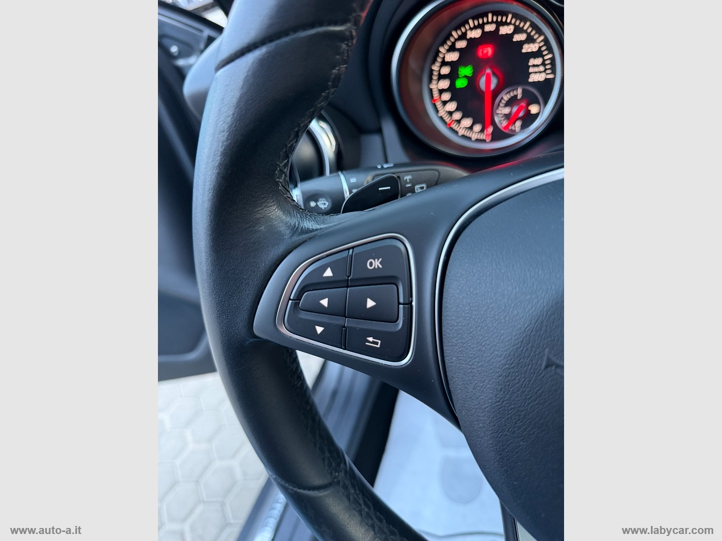 GLA 200 d Automatic Sport - immagine 22