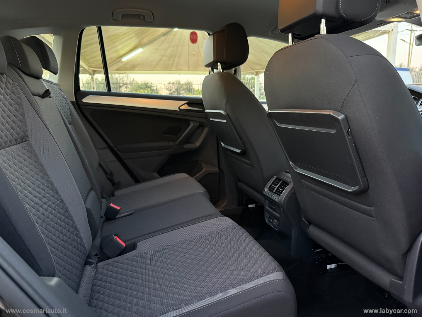 Tiguan 1.6 TDI R LINE EXTERIOR PACK - immagine 22