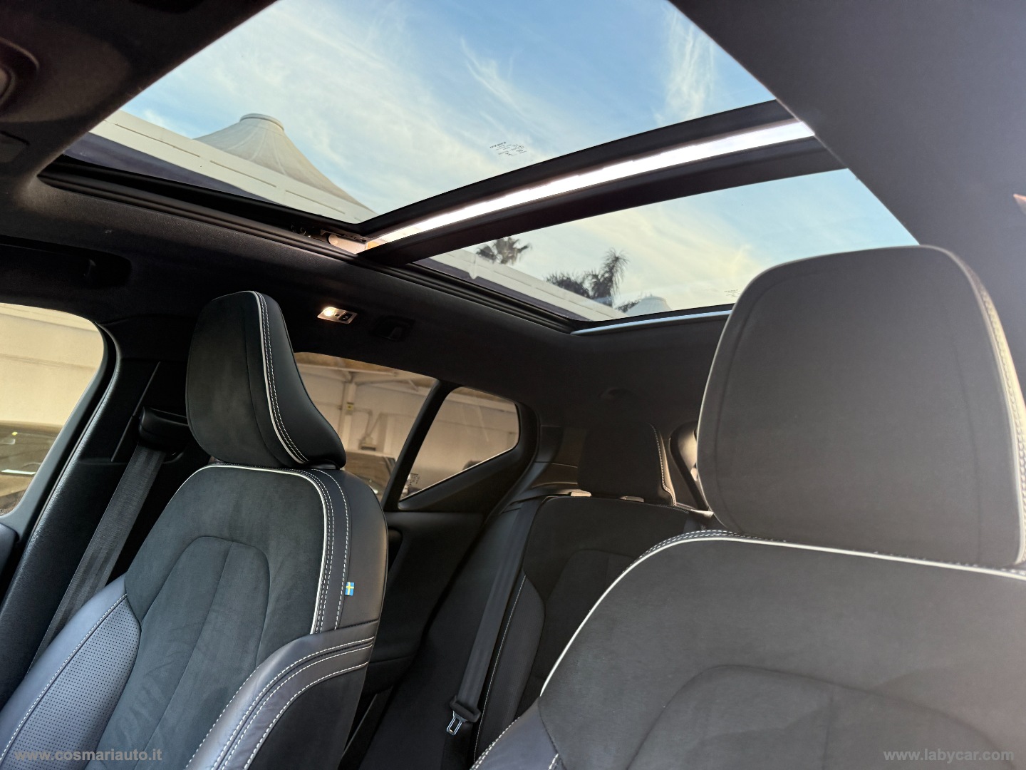 XC40 D3 AWD Geartronic R-design N1 TETTO/GANCIO - immagine 22