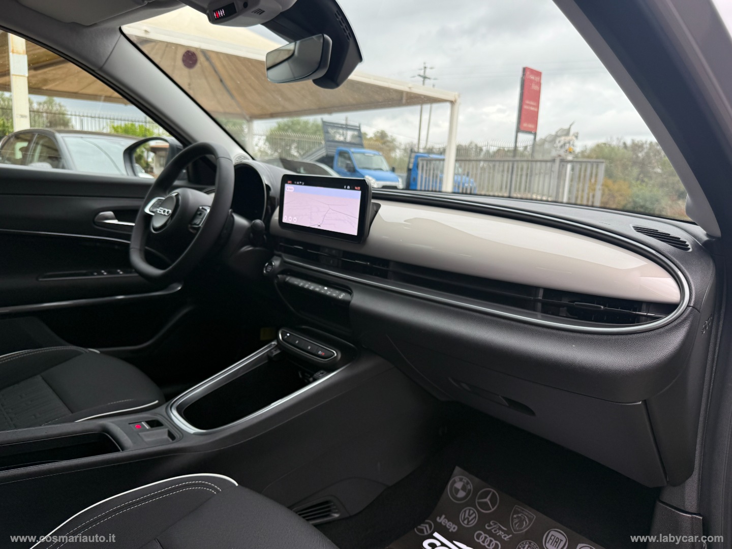 600 Hybrid 145 CV DCT MHEV Pop - immagine 22