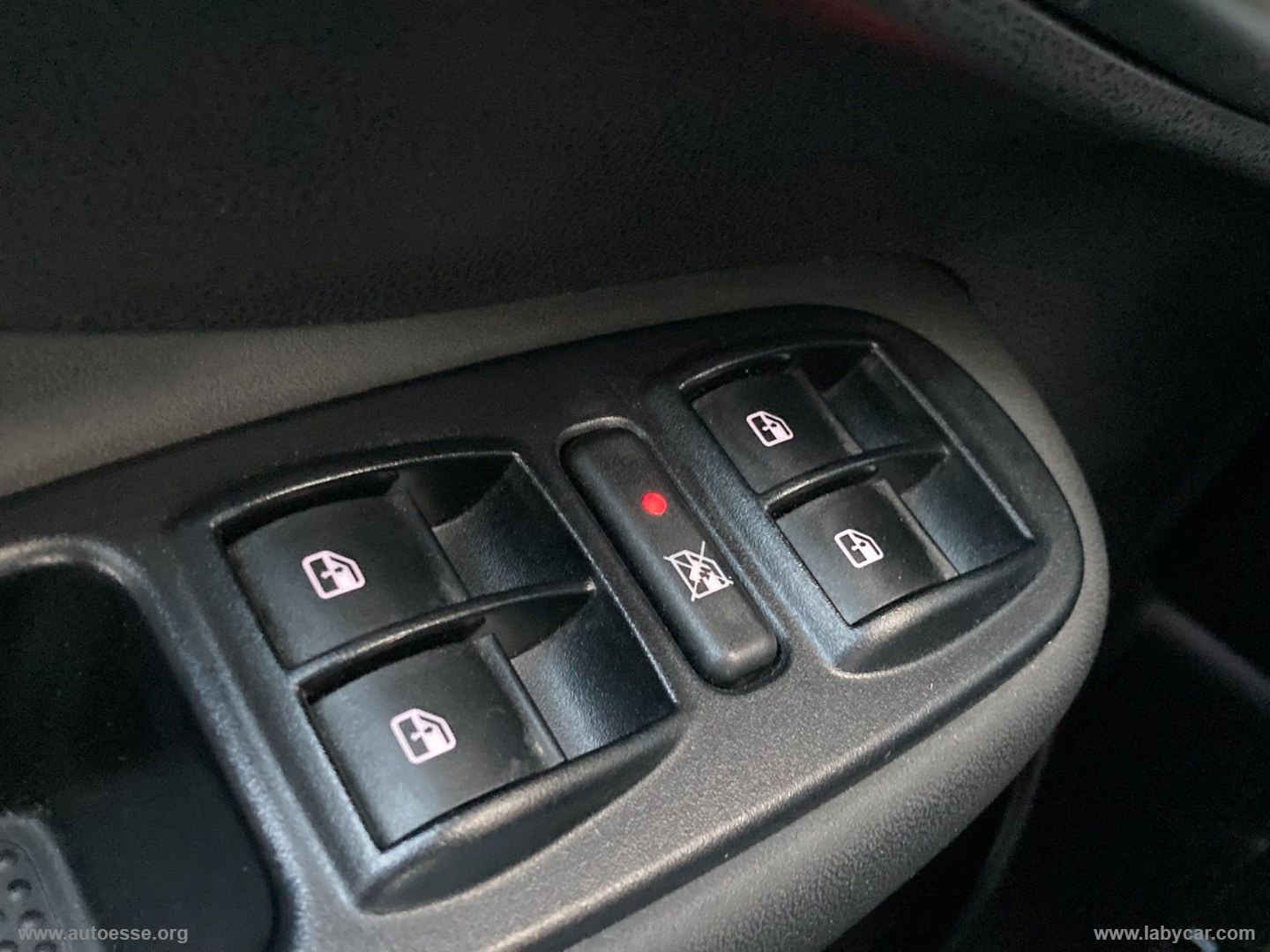 500L 1.3 MJT 95 CV Cross - immagine 22
