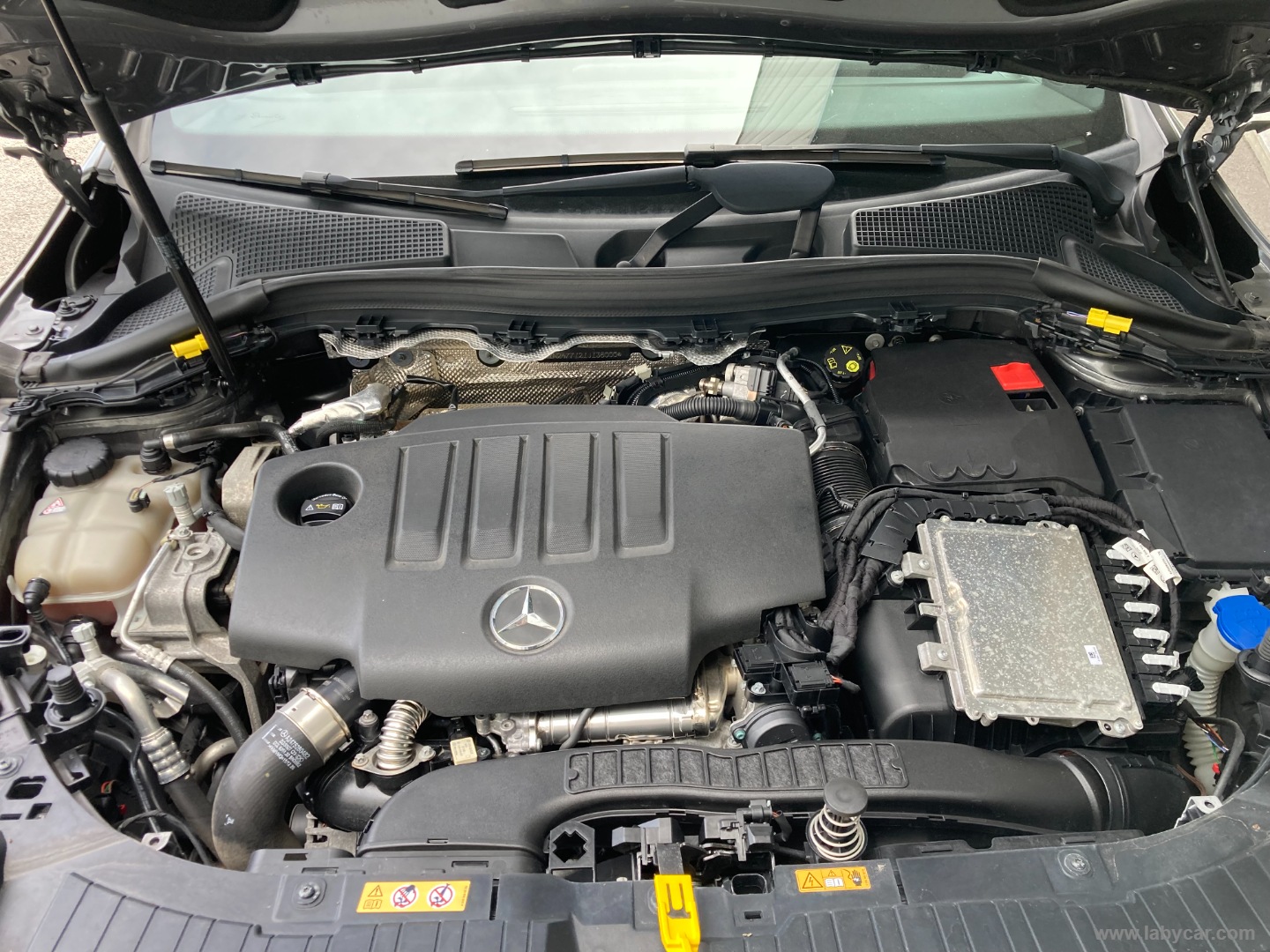GLA 200 d Automatic Sport TETTO PAN. + FULL PELLE - immagine 22